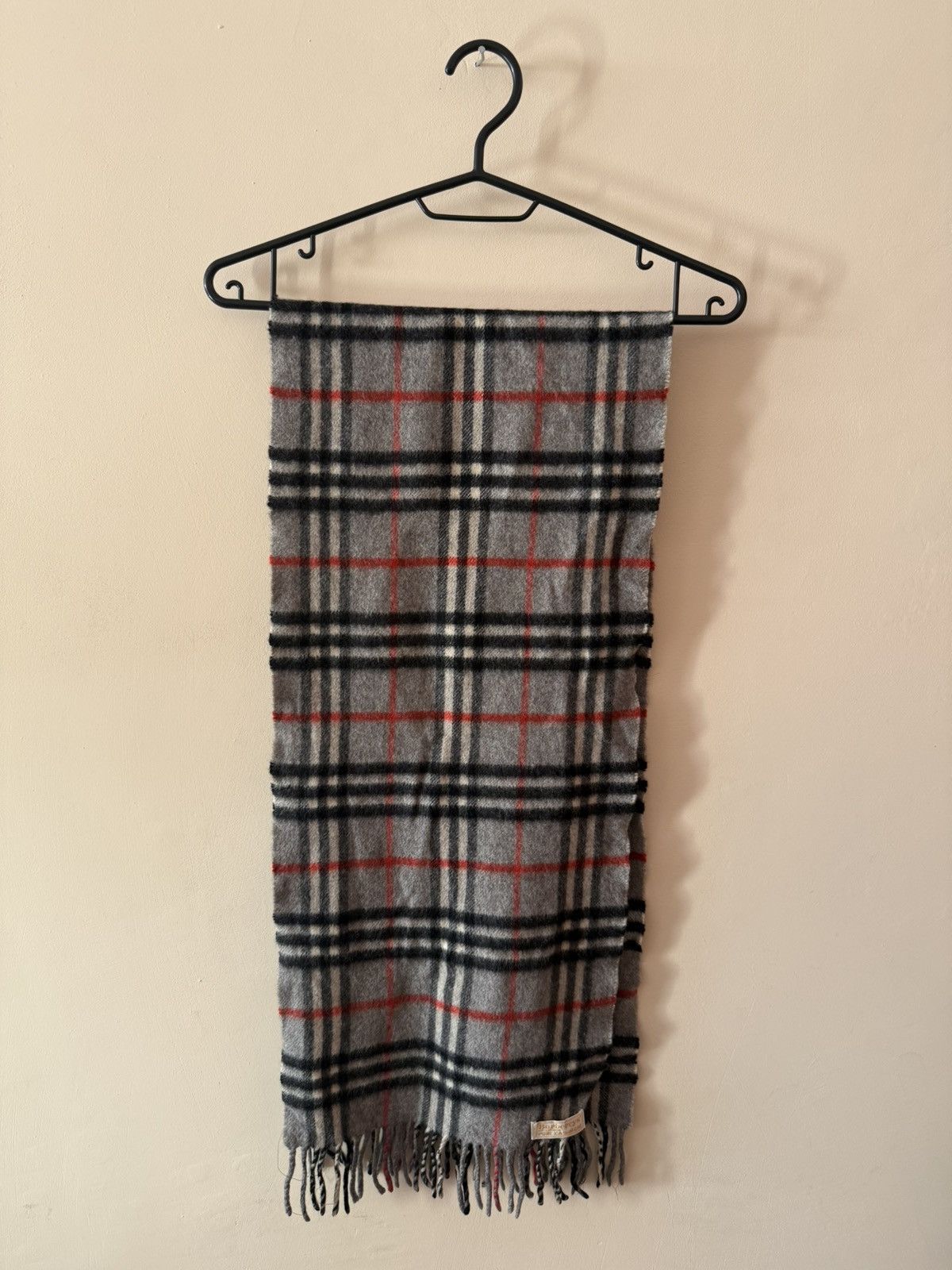 Burberry Vintage Cashmere Scarf Burberry’s OS Gray Chekered Luxury Size ONE SIZE - 5 Thumbnail