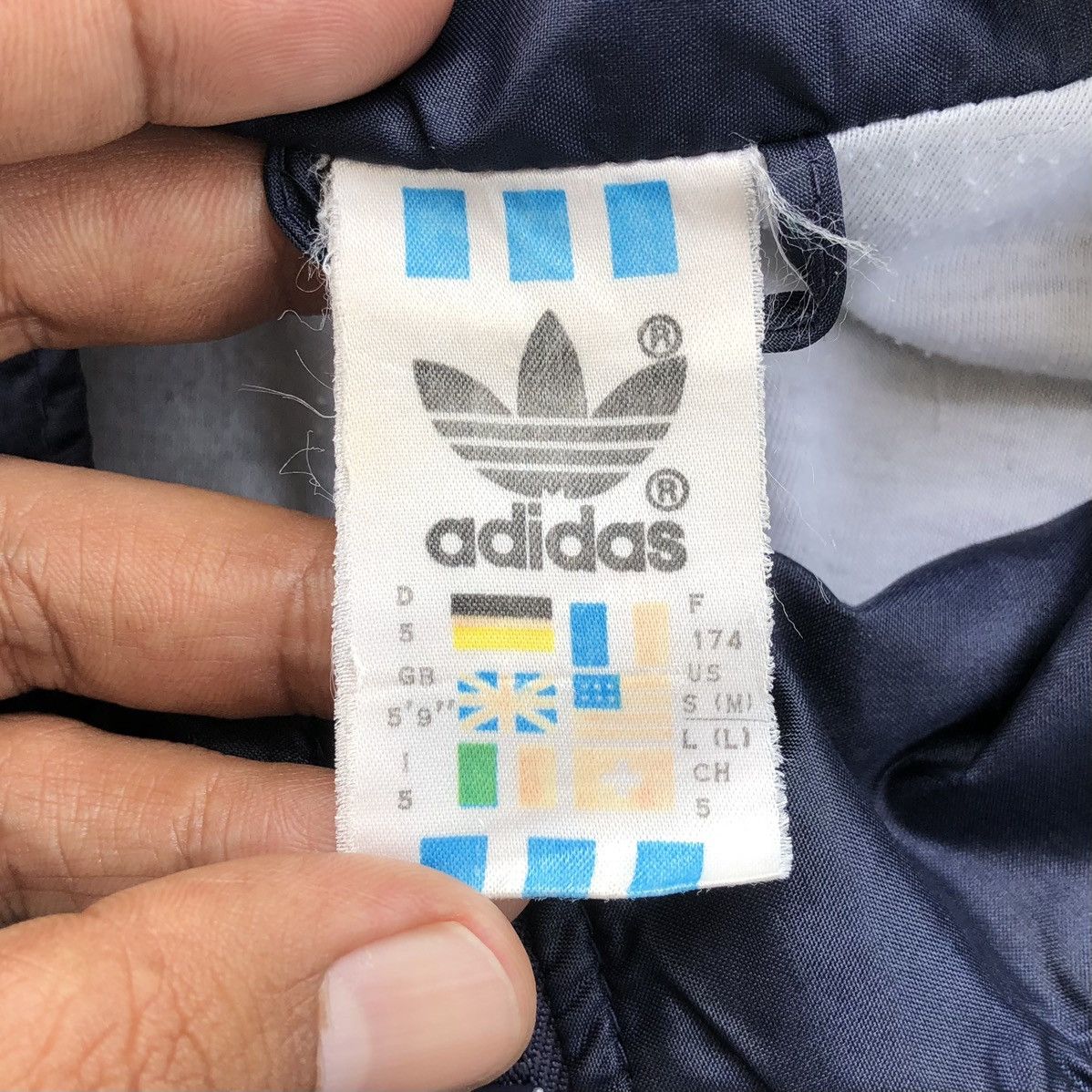 Adidas Vintage 90s Adidas Men’s Windbreaker Nylon Jacket Size US M / EU 48-50 / 2 - 18 Thumbnail
