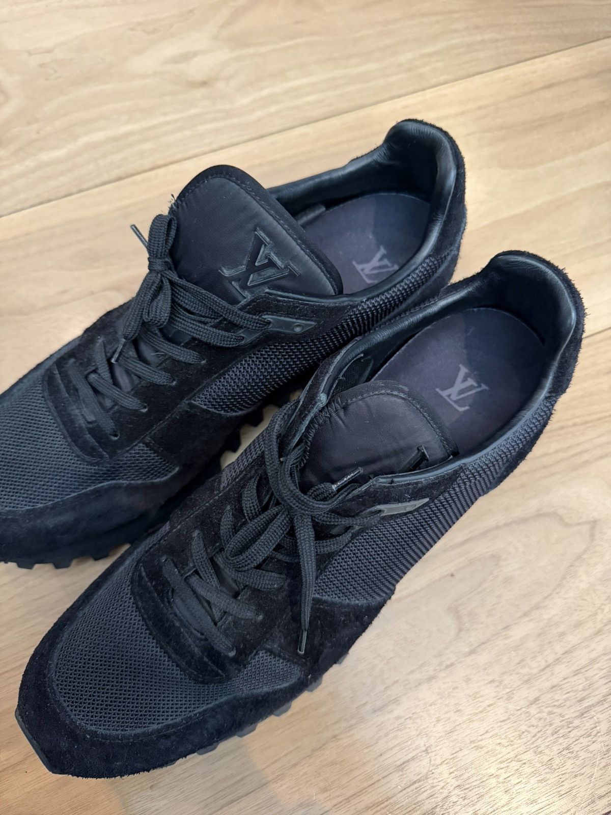 Louis Vuitton Louis Vuitton Suede & Mesh Trainer Sneakers Size US 9.5 / EU 42-43 - 4 Thumbnail