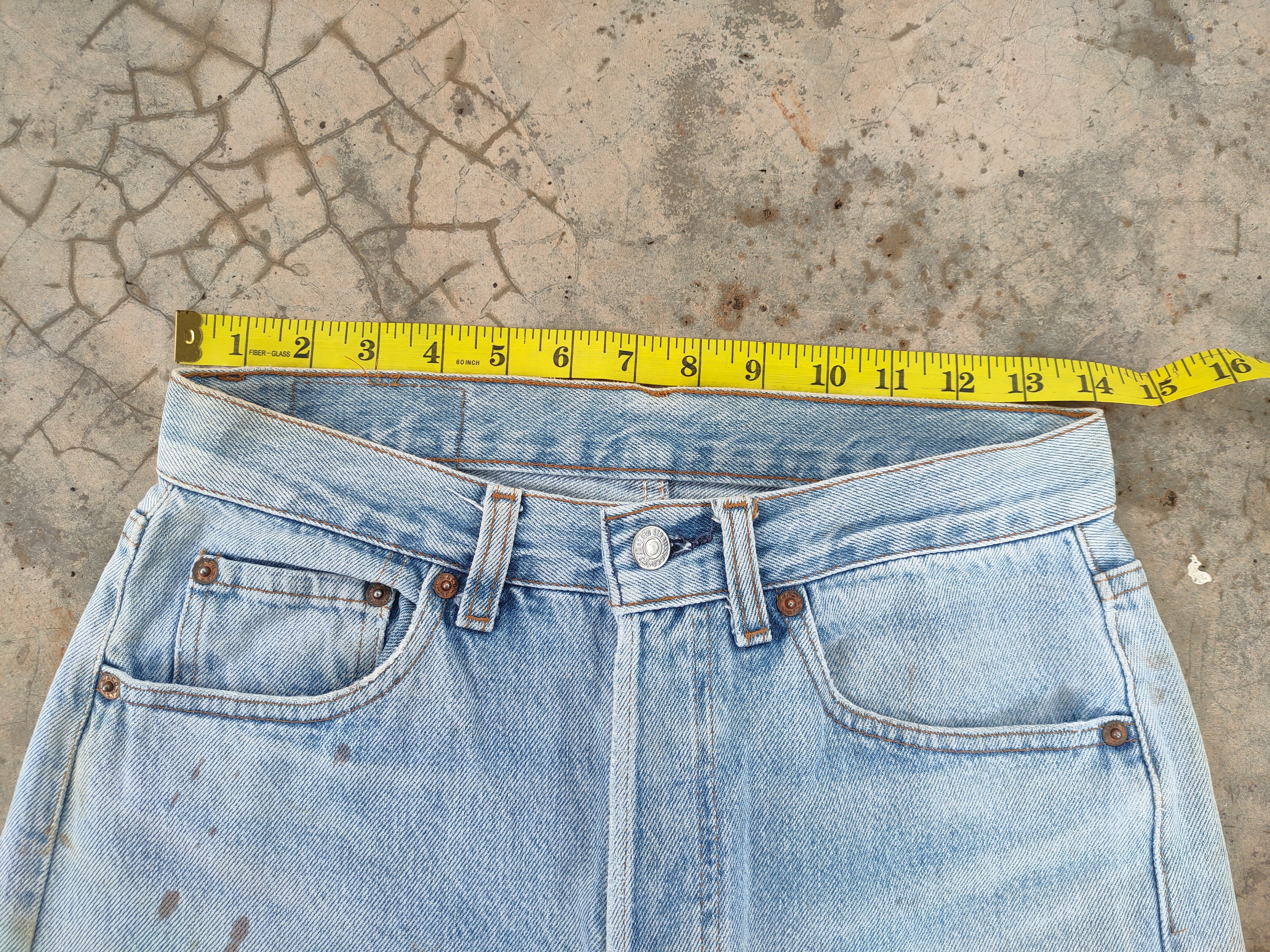 Levi's Vintage Clothing VINTAGE LEVI'S 501 90’ FADED DISTRESSED JEANS DENIM PANTS Size US 28 / EU 44 - 7 Thumbnail