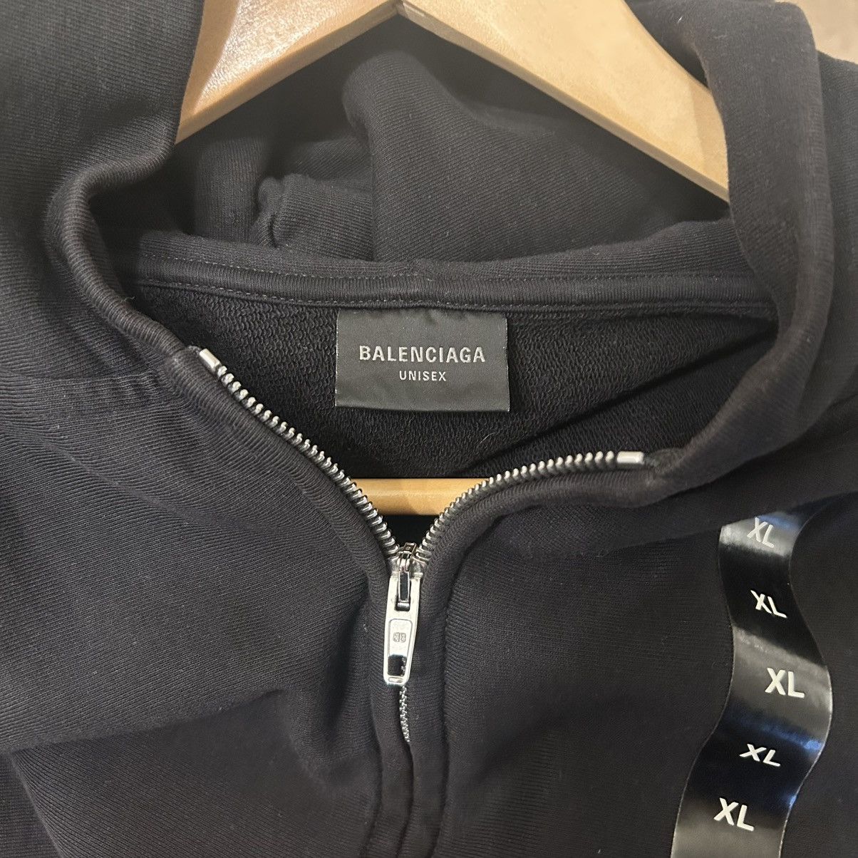 Balenciaga Balenciaga XL Sticker Zip Up Hoodie Size US M / EU 48-50 / 2 - 4 Thumbnail
