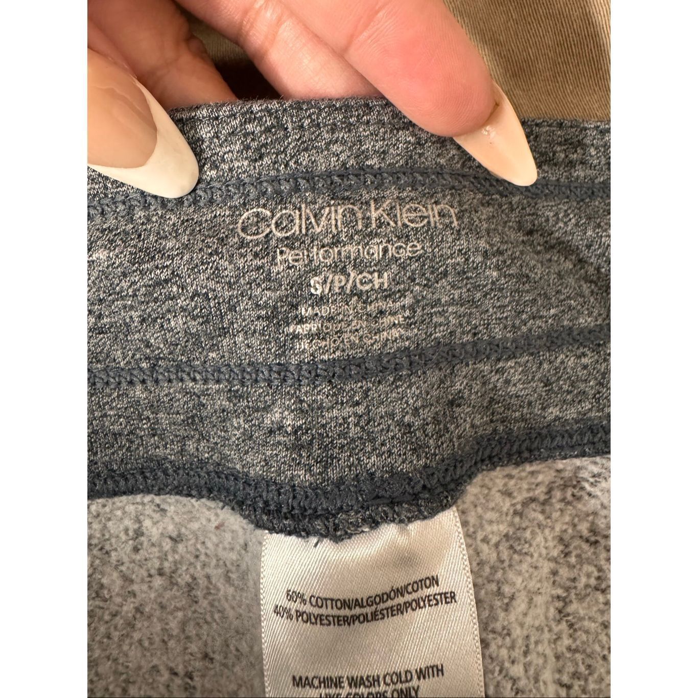 Calvin Klein Calvin Klein Performance Jogger Sweatpants Gray Small Size 27" / US 4 / IT 40 - 3 Thumbnail