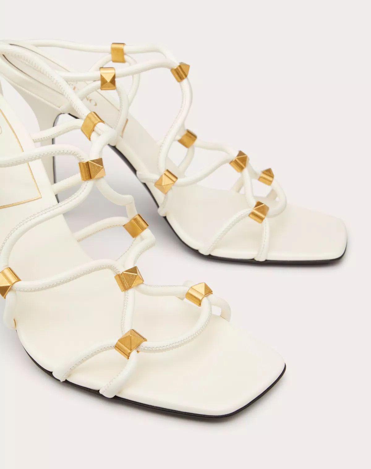 Valentino o1s1wg111125 Rockstud Net Sandals in Ivory Size US 8.5 / IT 38.5 - 3 Thumbnail