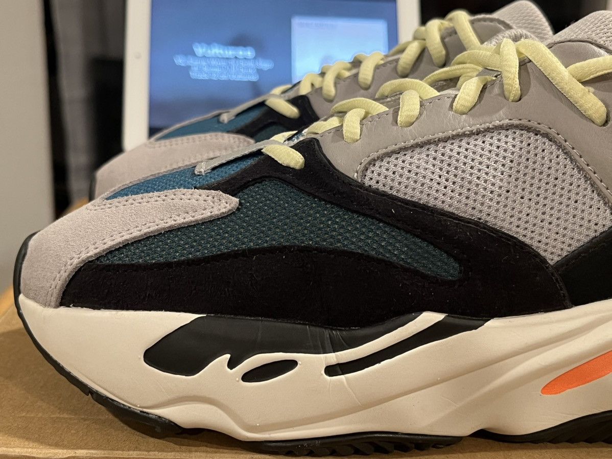 Adidas × Kanye West YEEZY BOOST 700 Size US 8 / EU 41 - 5 Thumbnail