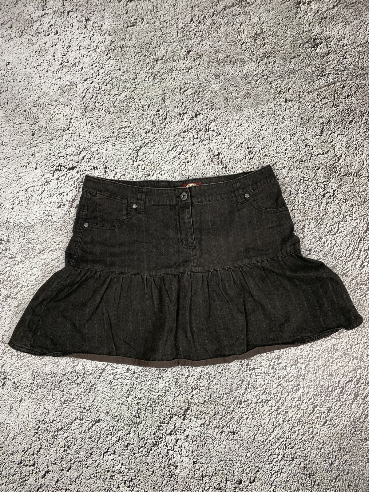 Vintage Y2K faded striped flared mini skirts 00s style M