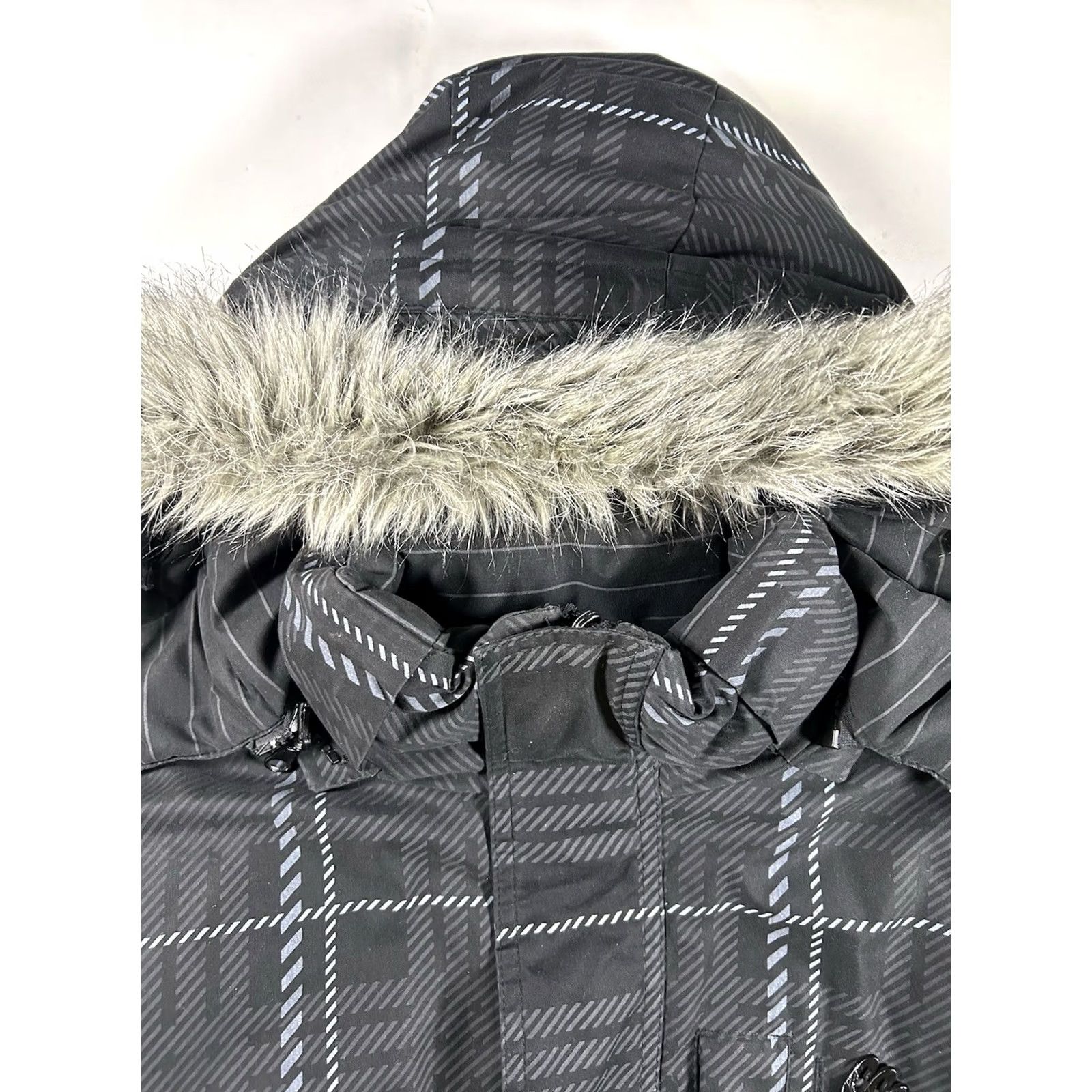 Vintage VINTAGE CCS Puffer Jacket Snowboard Skateboard Winter Reversible M Black Size US M / EU 48-50 / 2 - 5 Thumbnail