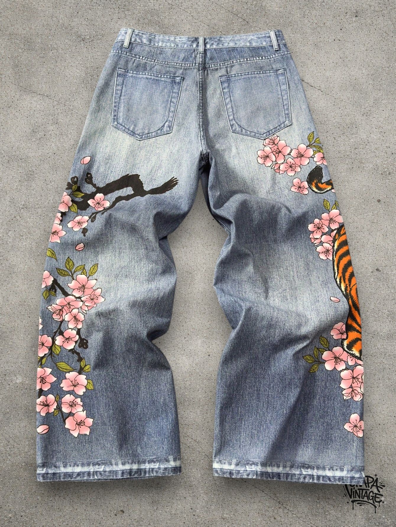 Vintage Anime graphic floral jeans Size US 32 / EU 48 - 2 Thumbnail