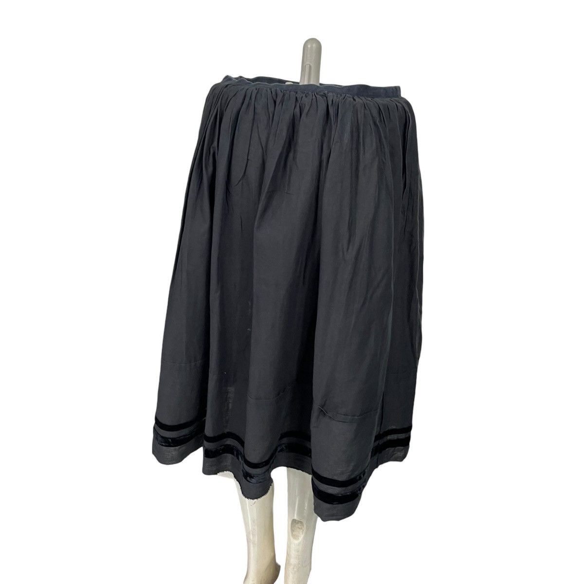 Tricot Comme des Garcons Tricot Comme Des Garcons Black Flared Midi Skirt Size 26" / US 2 / IT 38 - 8 Thumbnail