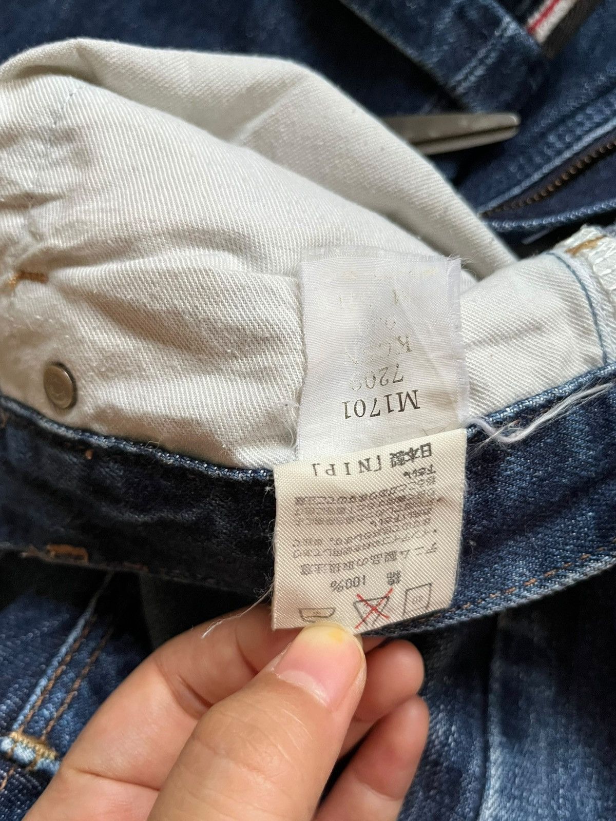 Vintage × Wrangler Wrangler Blue Bell Selvedge Blue Wash Distressed Baggy Jeans Size US 28 / EU 44 - 11 Thumbnail