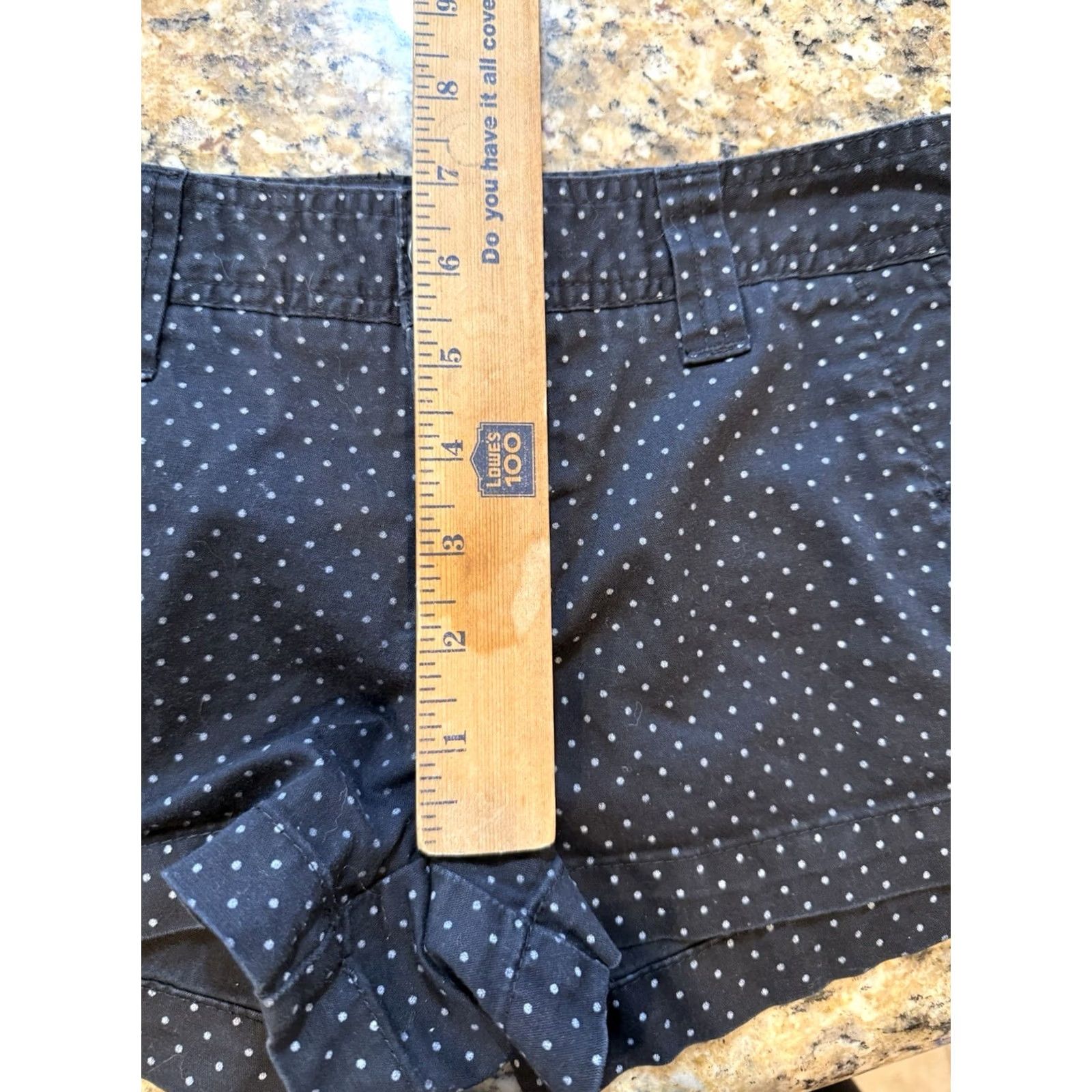 Guess VINTAGE Guess Jeans Women’s Shorts Polka Dot Low Rise 24 Black White Y2K 2000s Womens Size 42" / US 20 - 2 Thumbnail