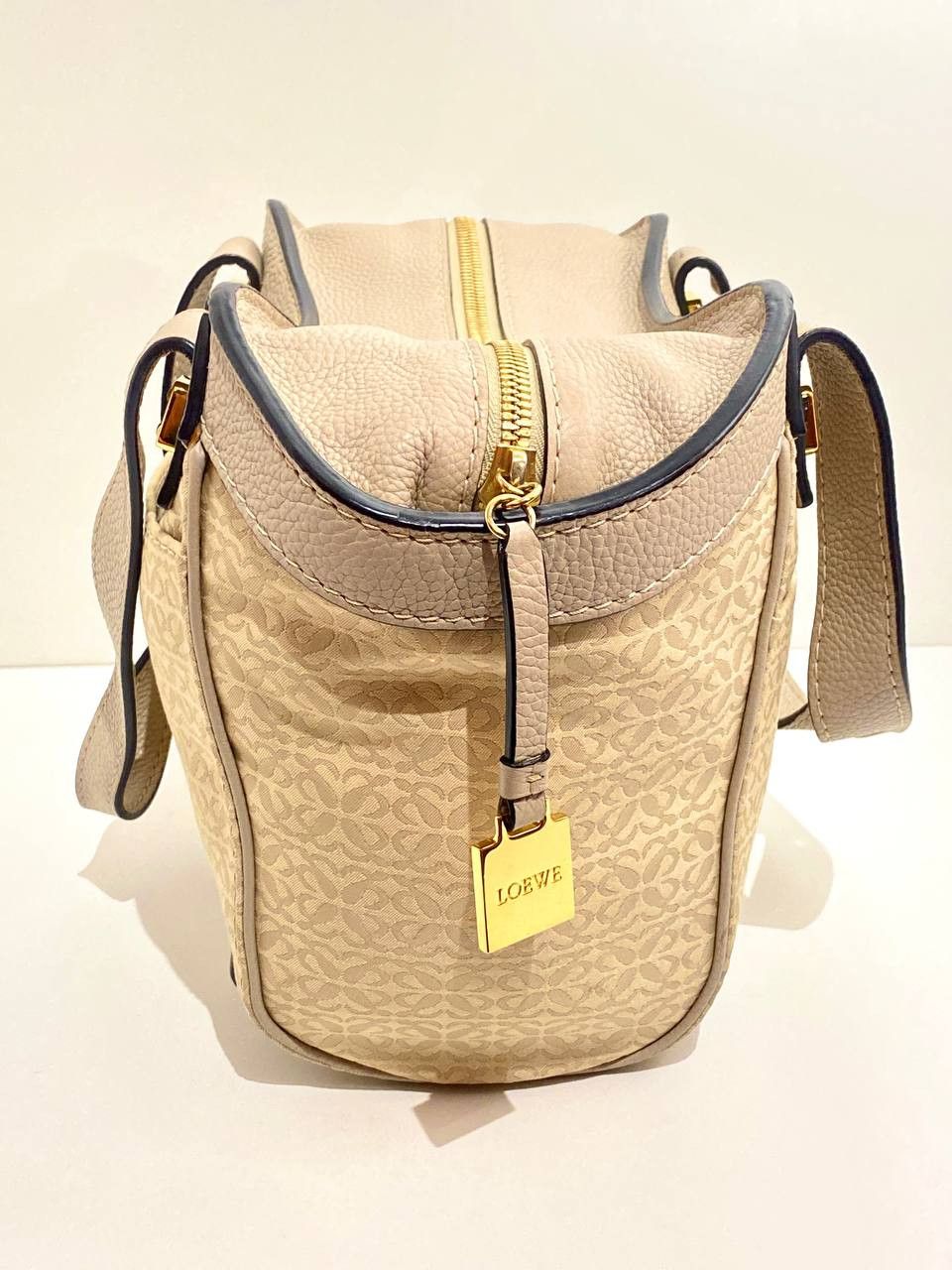 Loewe Loewe Anagram Logo Kite Leather Cloth Shoulder Hand Tote Bag Size ONE SIZE - 10 Thumbnail
