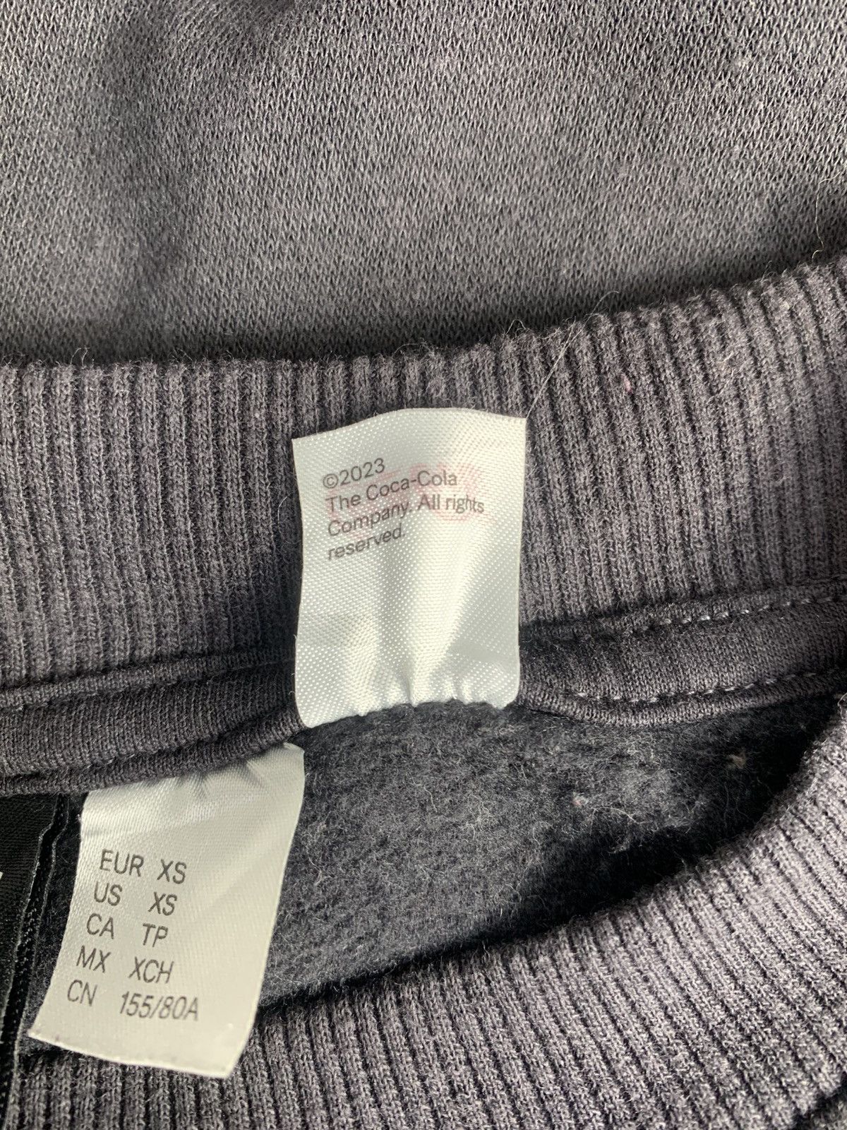 Coca Cola Coca Cola DIVIDED Clothing Streetwear Outwear Sweatshirt Size US L / EU 52-54 / 3 - 9 Thumbnail
