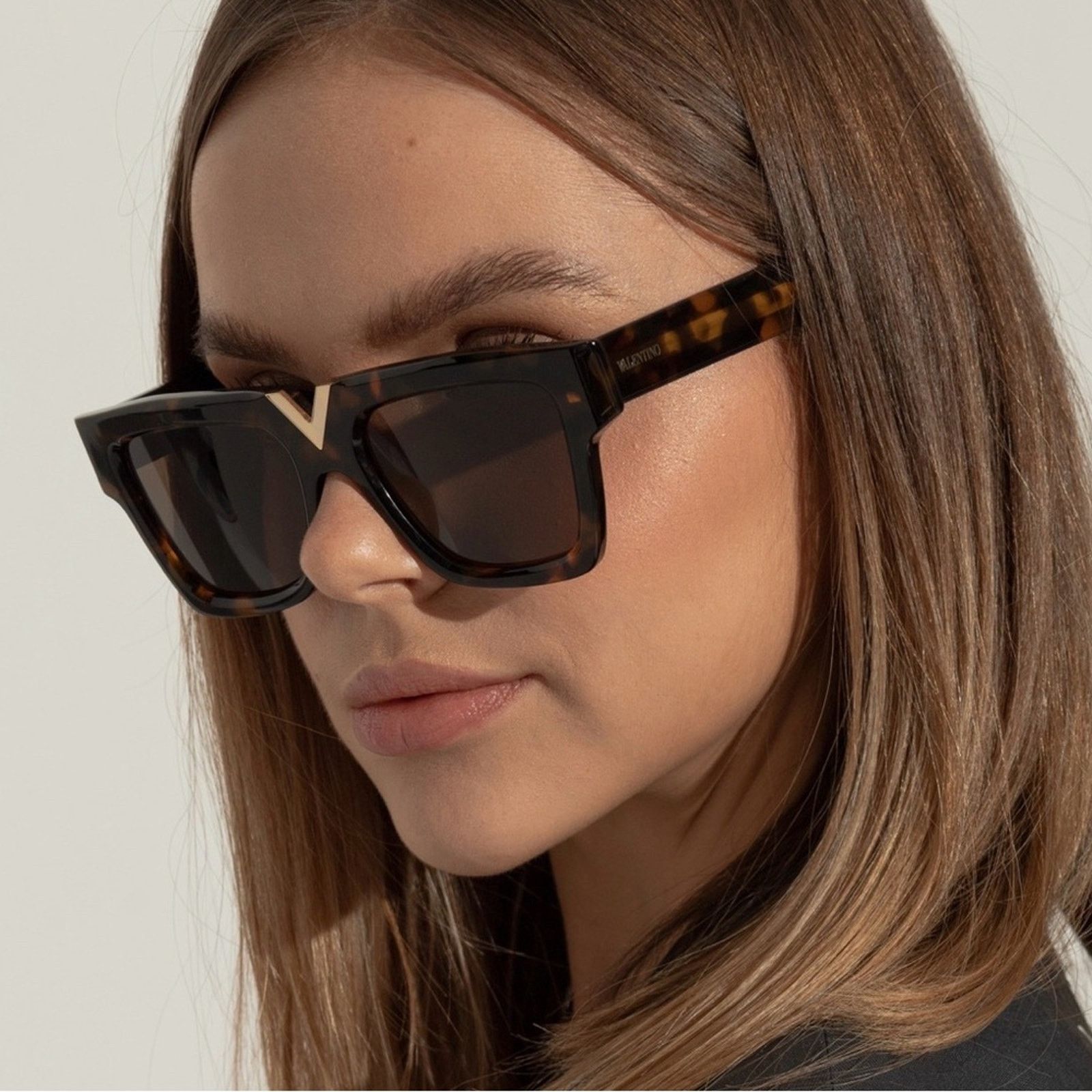 Valentino New! Valentino V GOLD I VLS 162B Sunglasses, Authentic Size ONE SIZE - 1 Thumbnail