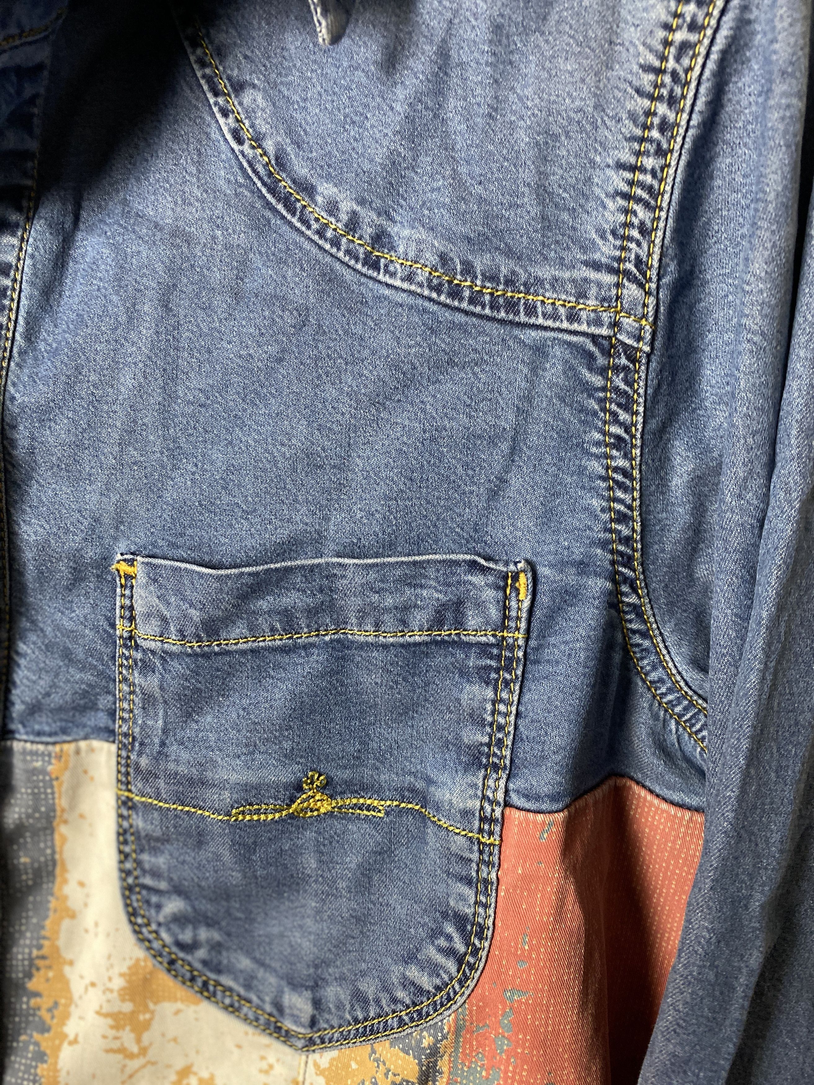 Vivienne Westwood Vivienne Westwood Anglomania printed denim shirt small logo Size L / US 10 / IT 46 - 2 Thumbnail