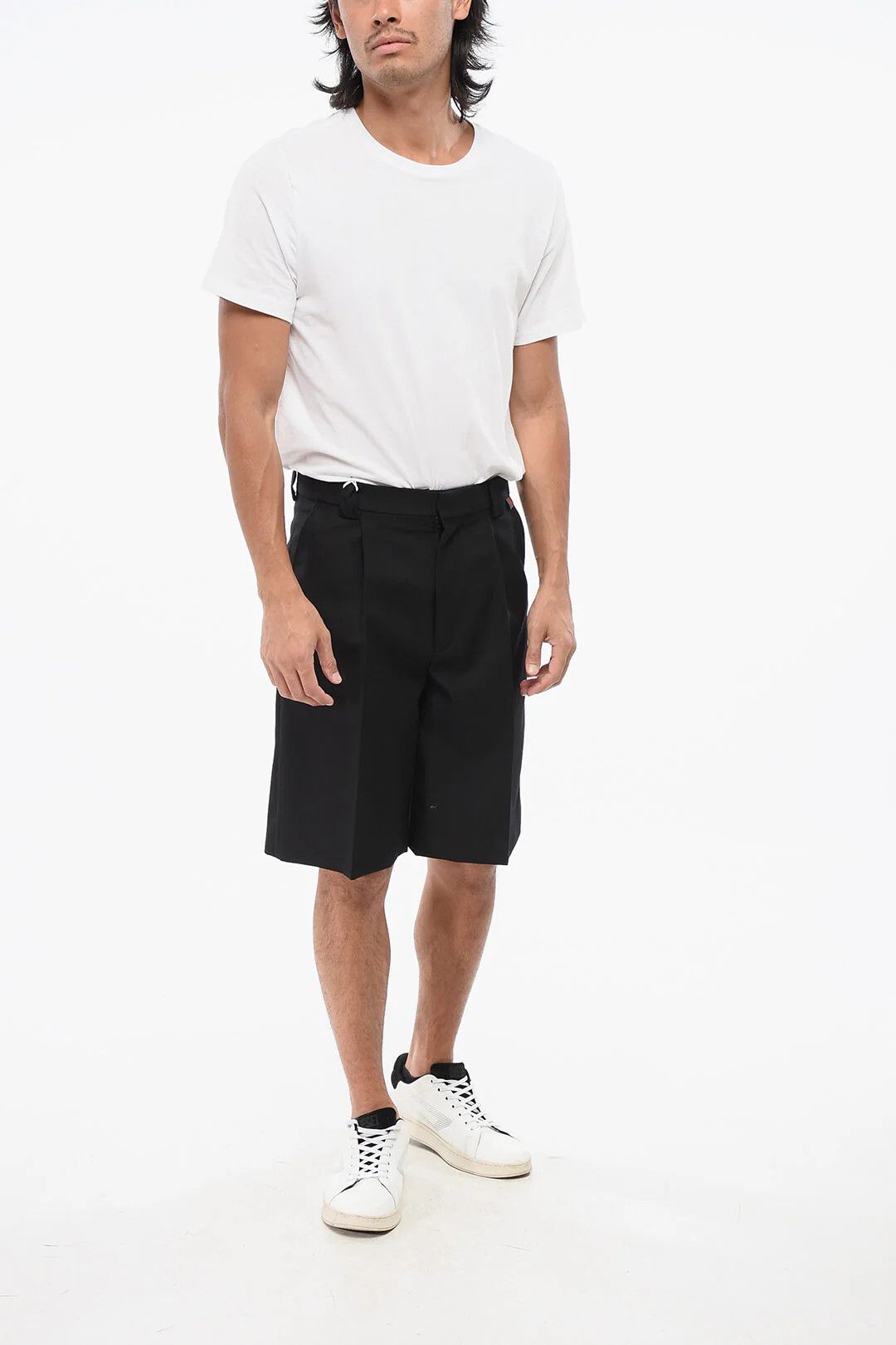 Gucci og1mm0426 Wool-Blend Short in Black Size US 32 / EU 48 - 4 Thumbnail
