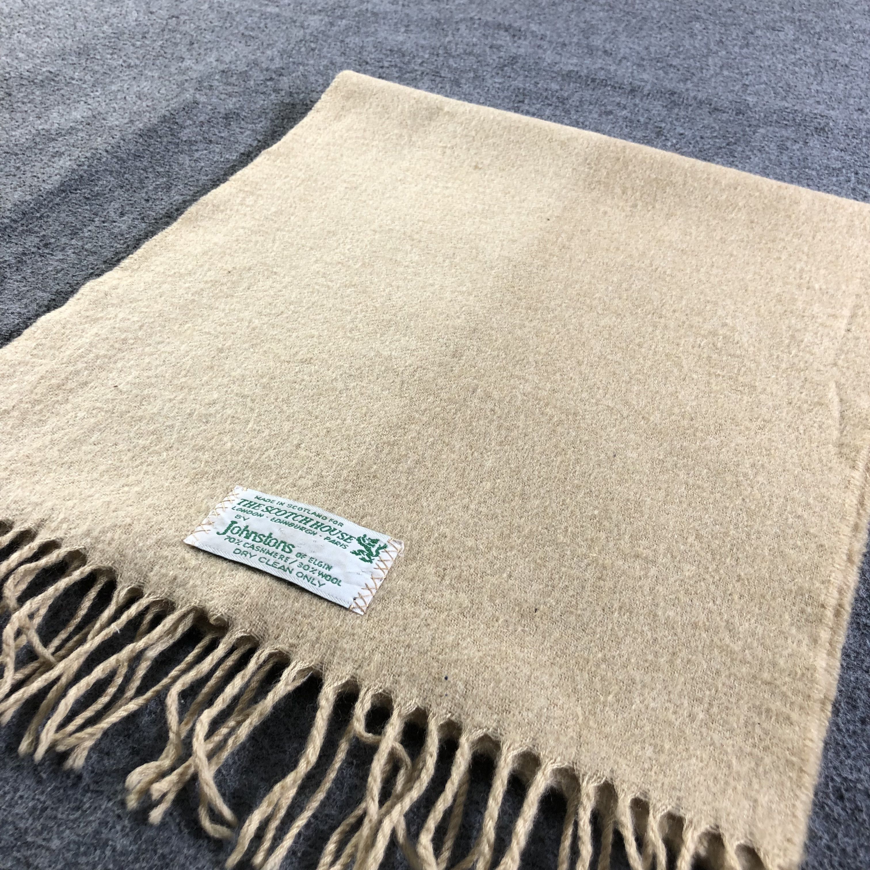 Johnstons Of Elgin Johnstons Of Elgin Cashmere/Wool Scarf Muffler V1963 Size ONE SIZE - 3 Thumbnail