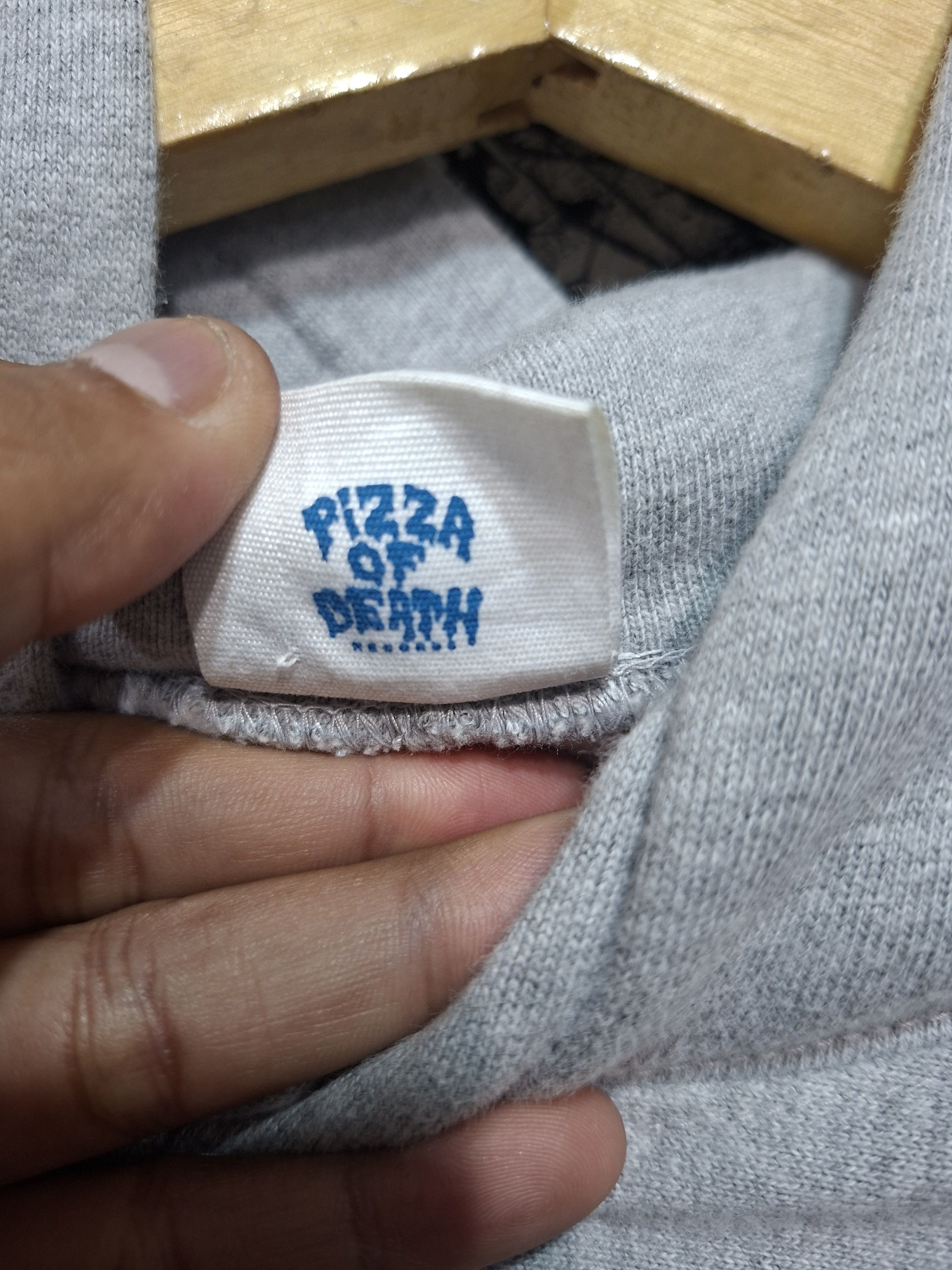 Japanese Brand PIZZA OF DEATH RECORDS MERCHANDISE REVERSWIFT HOODIE Size US S / EU 44-46 / 1 - 8 Thumbnail