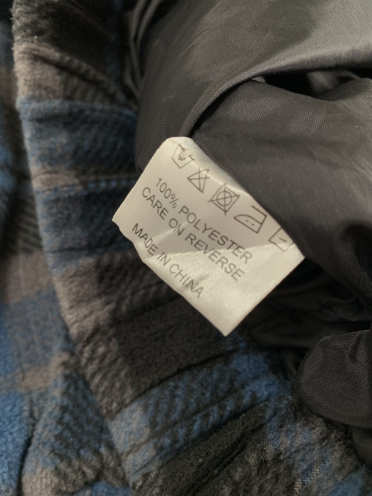 Yves Saint Laurent yves saint laurent vintage polar fleece jacket Size US L / EU 52-54 / 3 - 8 Thumbnail