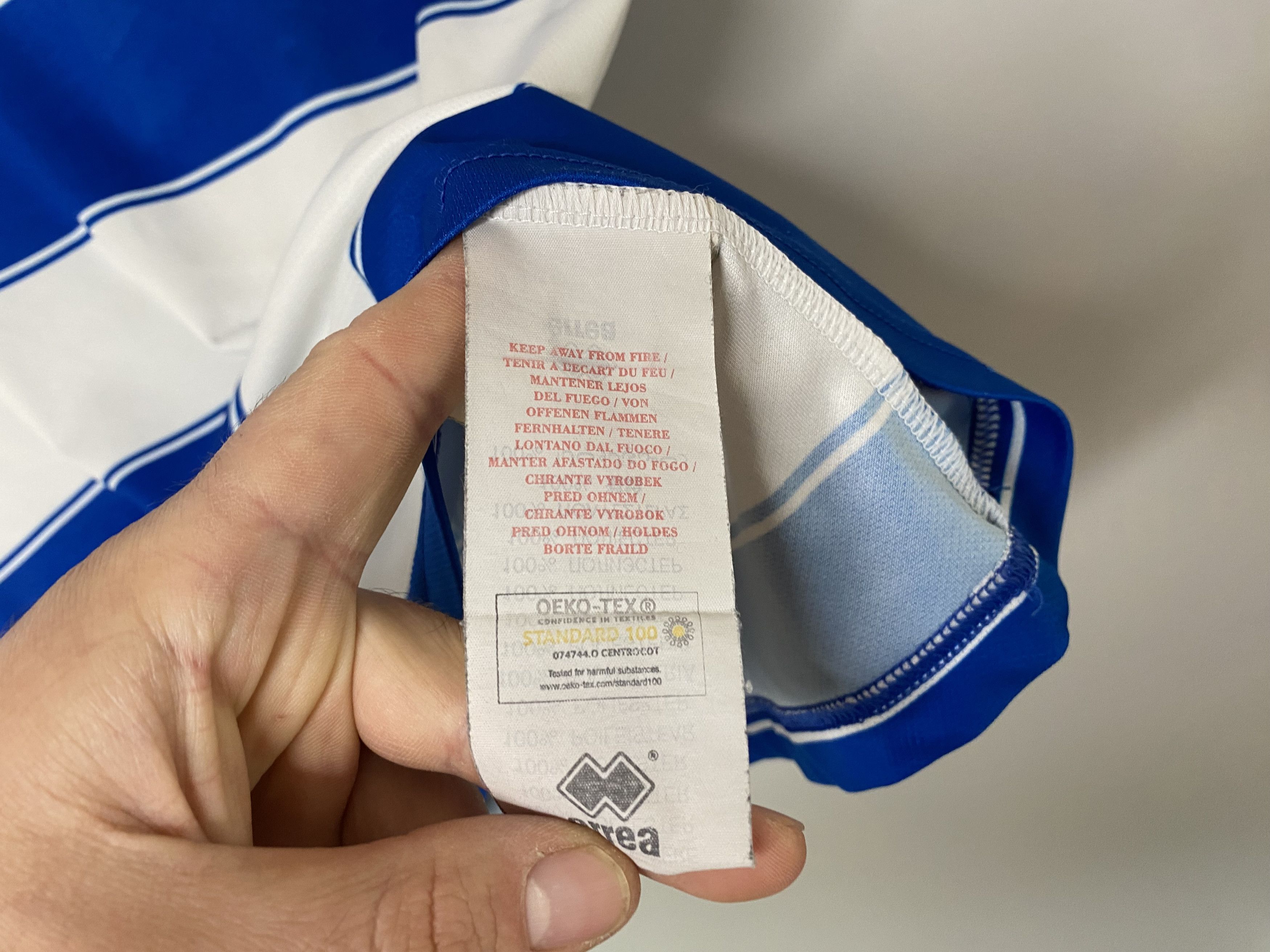 Errea × UEFA QUEENS PARK RANGERS 2023 HOME FOOTBALL SHIRT SOCCER JERSEY Size US L / EU 52-54 / 3 - 7 Thumbnail