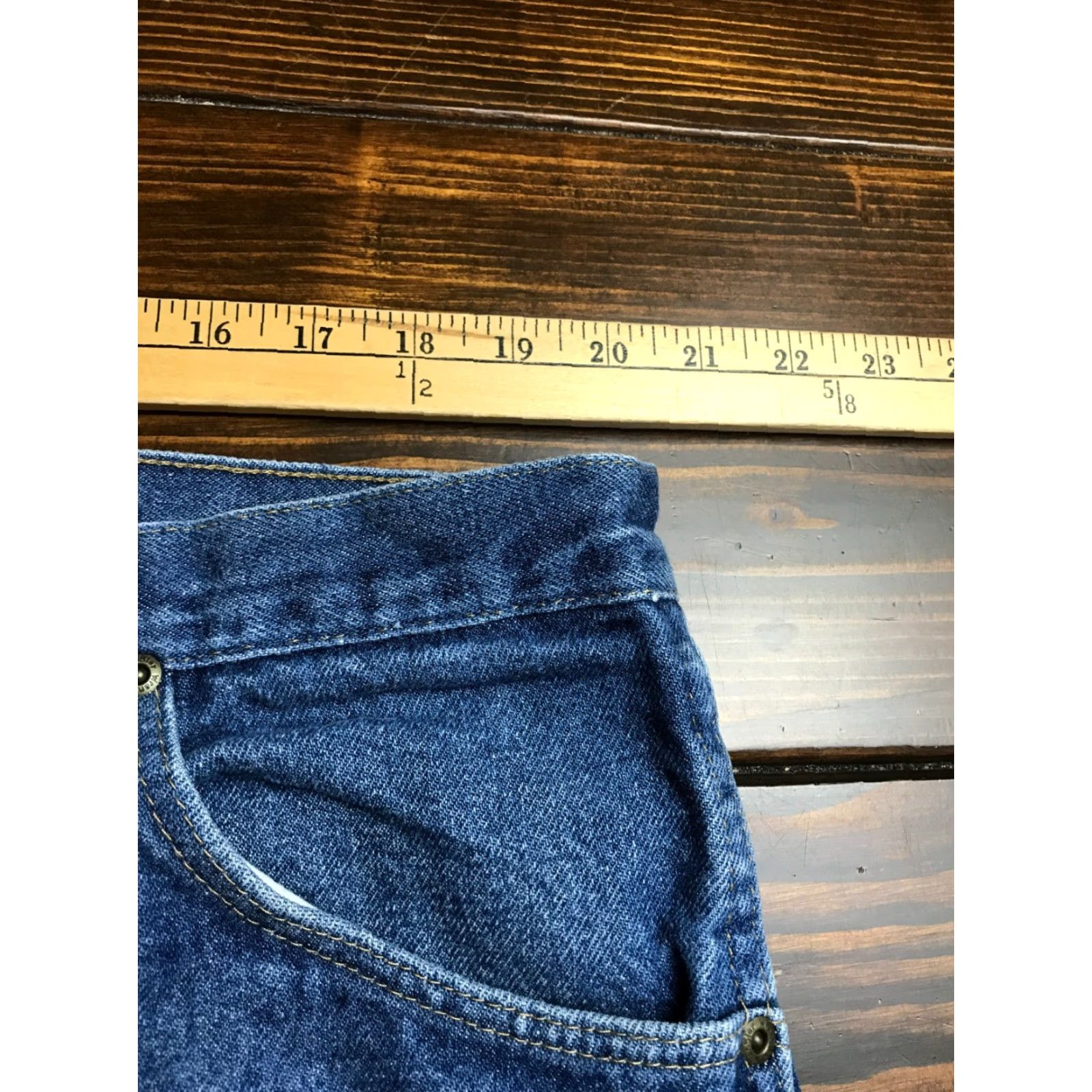 Wrangler Wrangler Jeans, Men's Size 42x32, Blue Denim, Straight Leg, Pockets, Regular Fit, 42x32, Jeans, Men, 42, 32, Blue, Denim, Wrangler Size US 42 / EU 58 - 3 Thumbnail