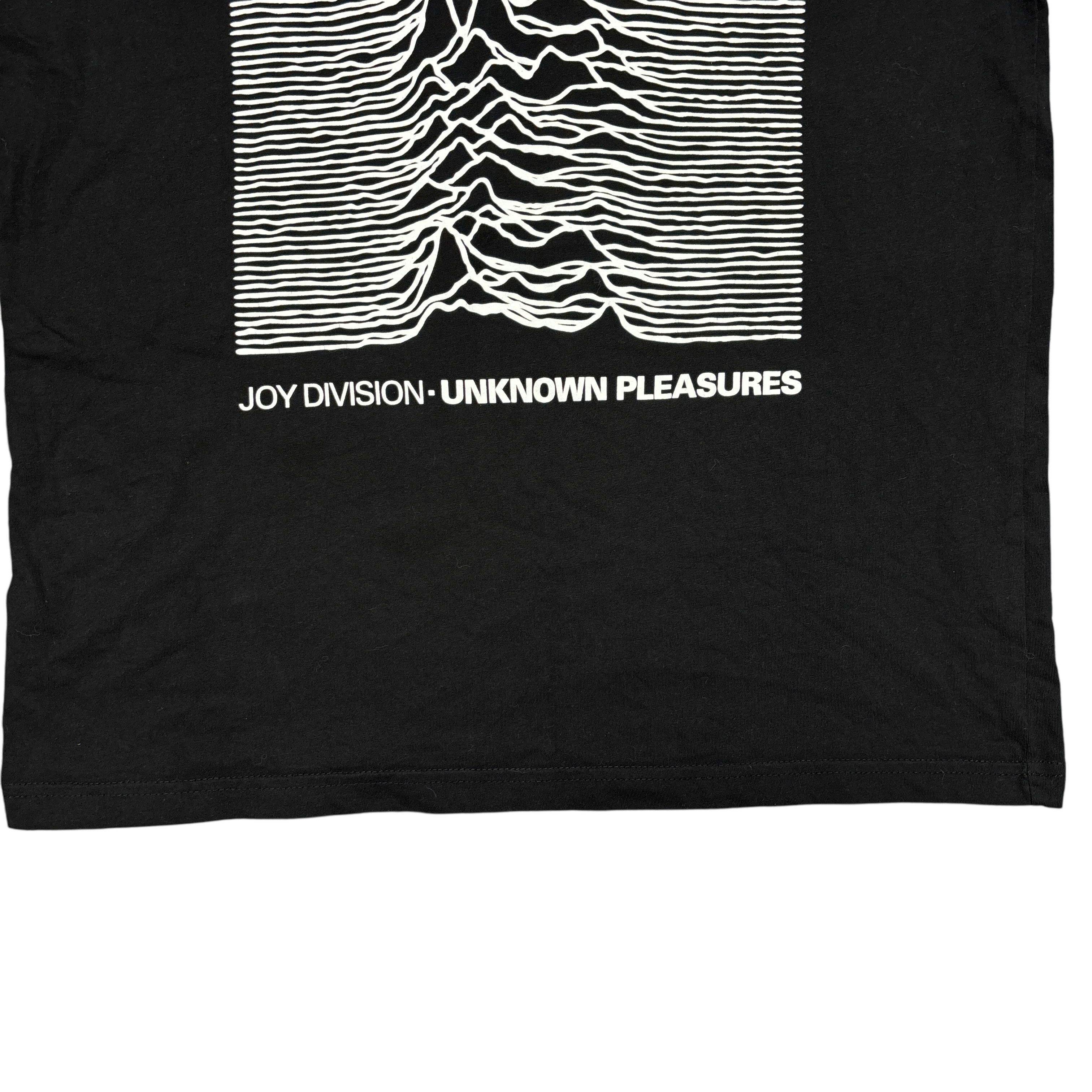 Band Tees Joy Division Shirt Vintage Band Tees The Cure New Order Size US L / EU 52-54 / 3 - 8 Thumbnail