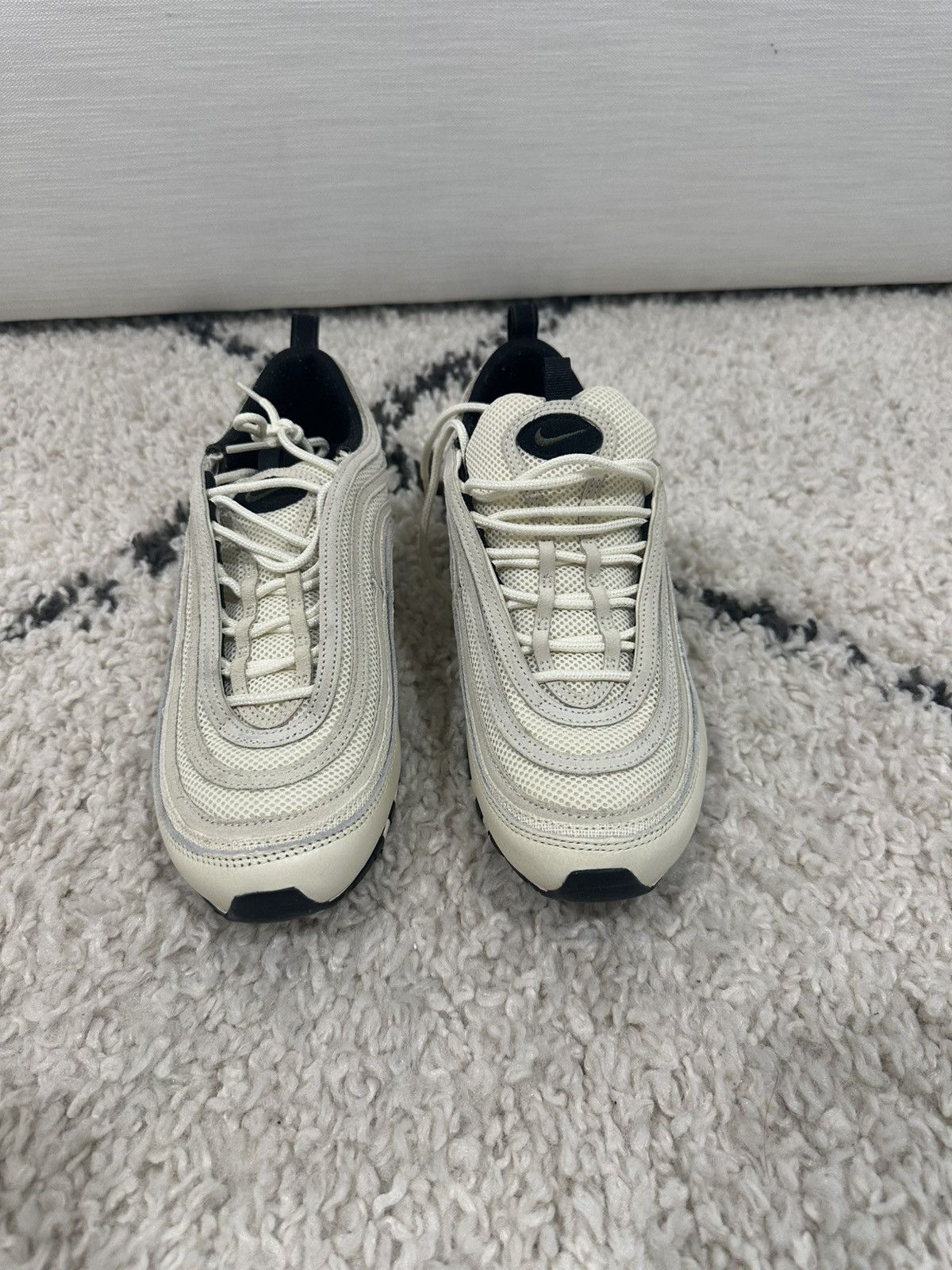 Nike Airmax Size US 9.5 / EU 42-43 - 1 Thumbnail