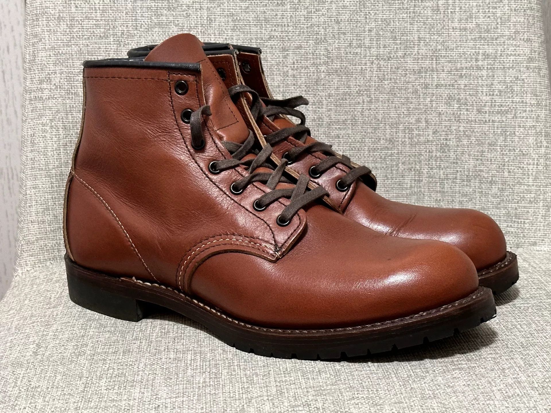 Red Wing Red Wing 9022 Size US 7.5 / EU 40-41 - 1 Thumbnail