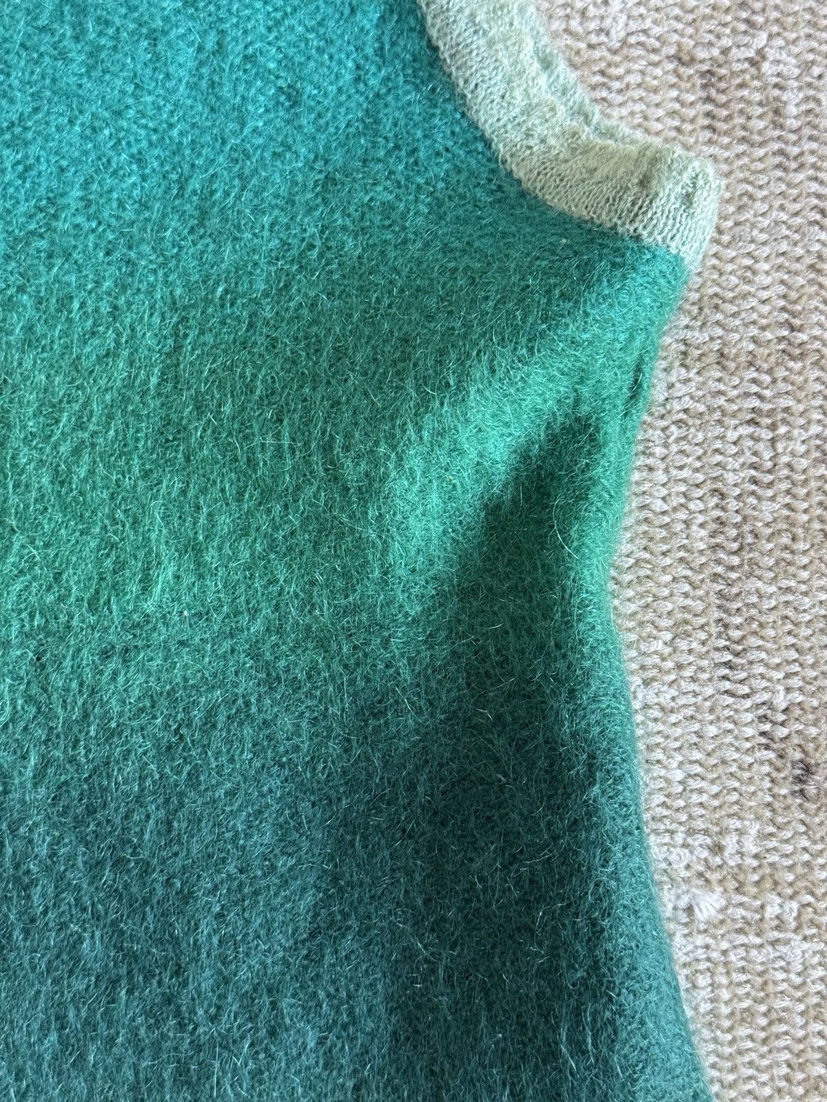 Versus Versus by Versace mohair knit Green tank blouse Vtg Size S / US 4 / IT 40 - 3 Thumbnail