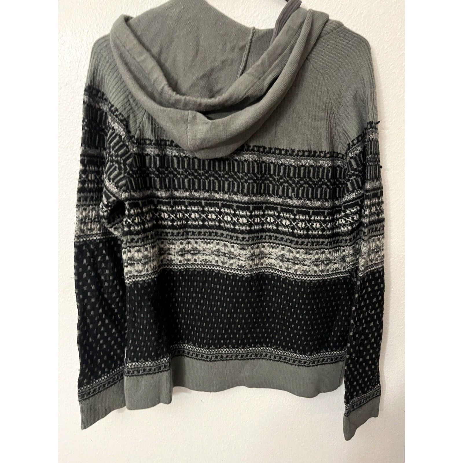 French Connection FRENCH CONNECTION Hoodie Mens Gray Size M Fair Isle Aztec Overhead Pullover Size US M / EU 48-50 / 2 - 2 Thumbnail
