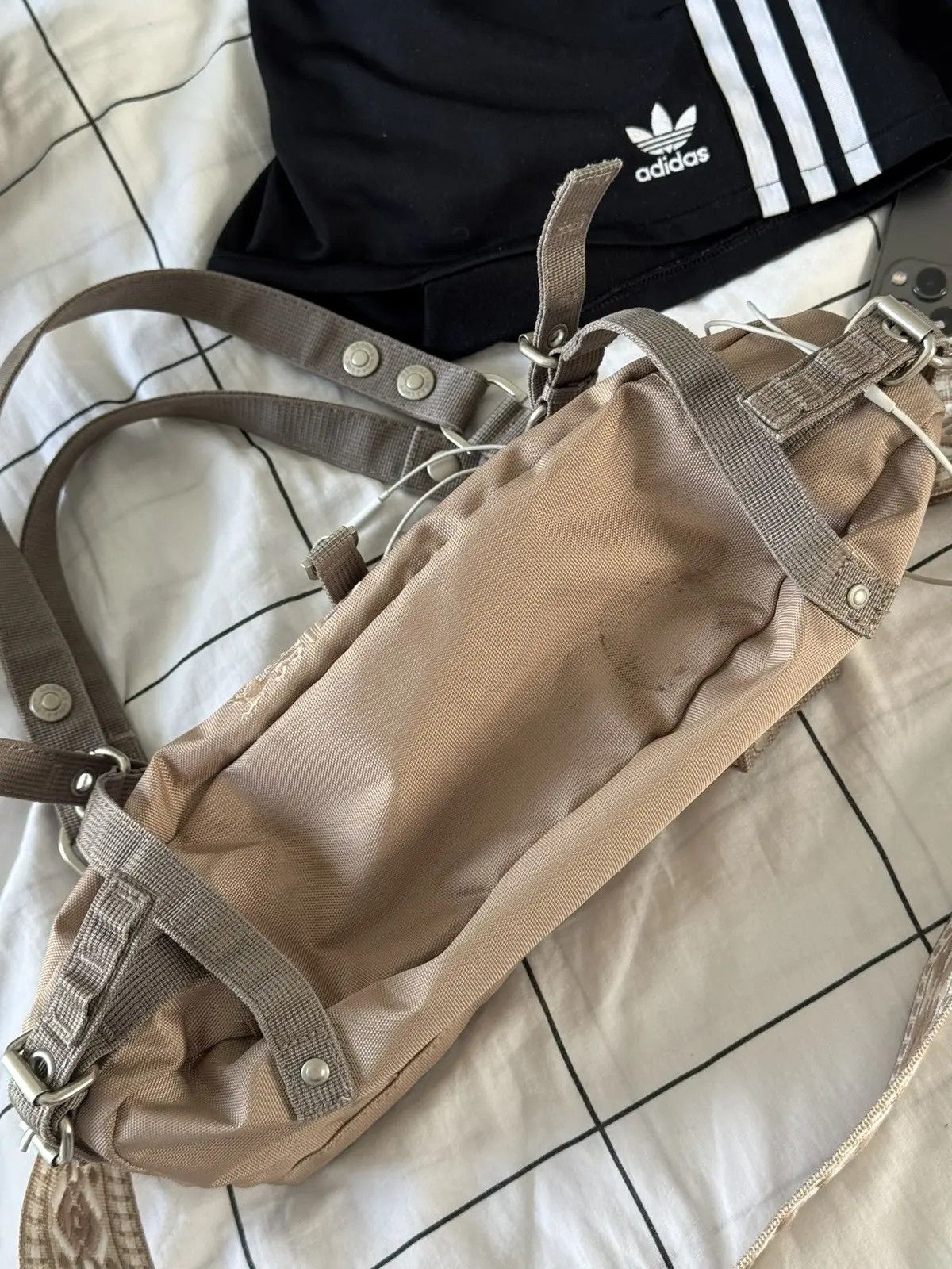 George Gina & Lucy Very Rare George Gina & lucy Y2k Alyx Bag Crossbody Handbag Size ONE SIZE - 14 Thumbnail