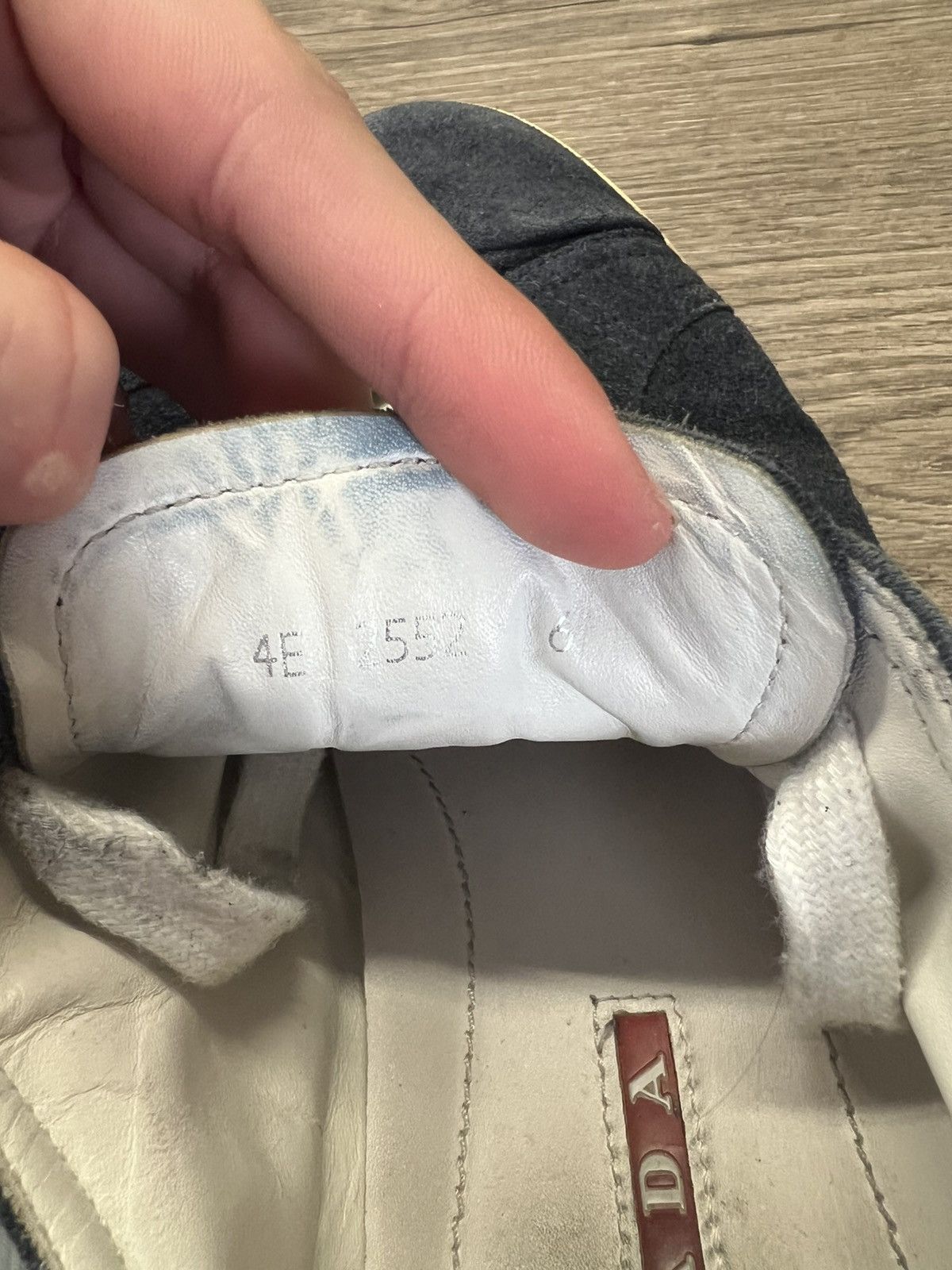 Prada Prada low top sneakers Size US 7 / EU 40 - 11 Thumbnail