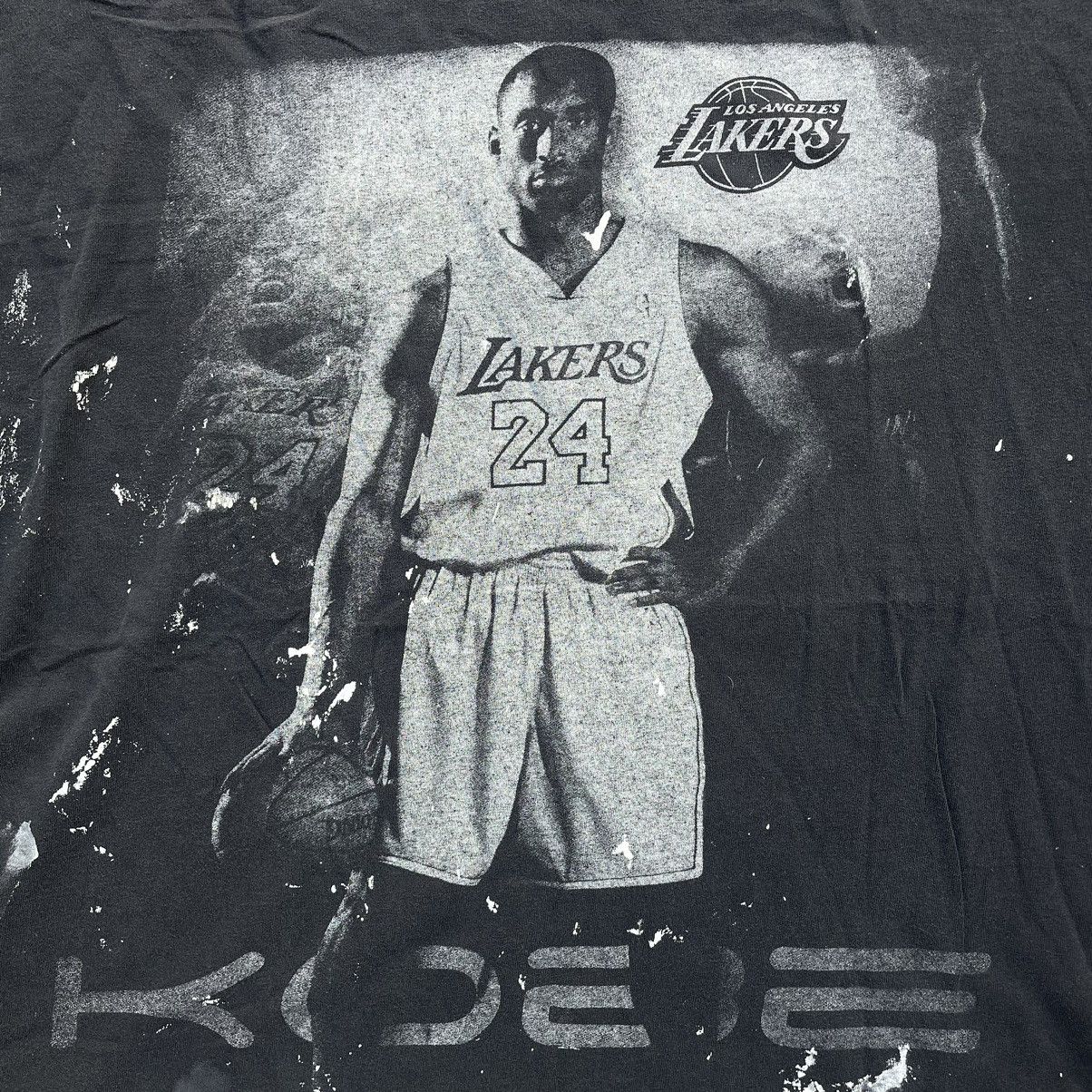 NBA Vintage Los Angeles Lakers Kobe Bryant 2009 Shirt Size 3XL Size US XXL / EU 58 / 5 - 2 Thumbnail