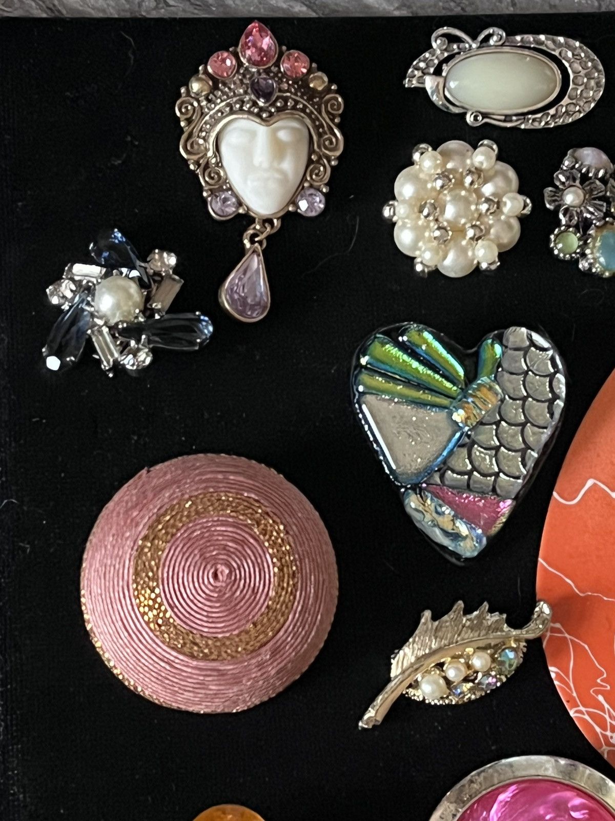 Other 13 repurposed up-cycled or repaired brooches Size ONE SIZE - 2 Thumbnail