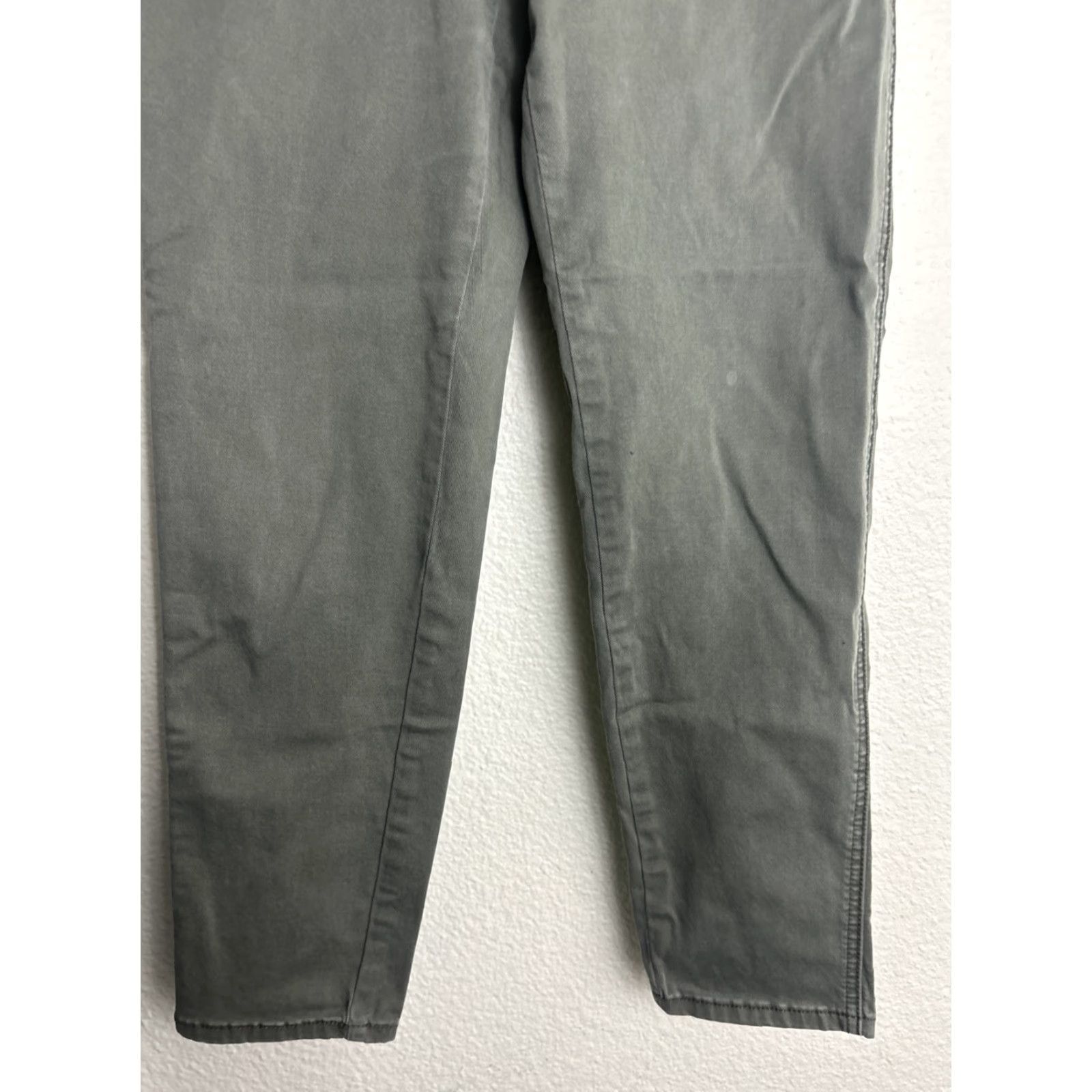 Vintage **Caslon Army Green Women Utility Pants Size 29** User: **Caslon Women's Army Green Utility Pants Size 29** Size 29" - 2 Thumbnail