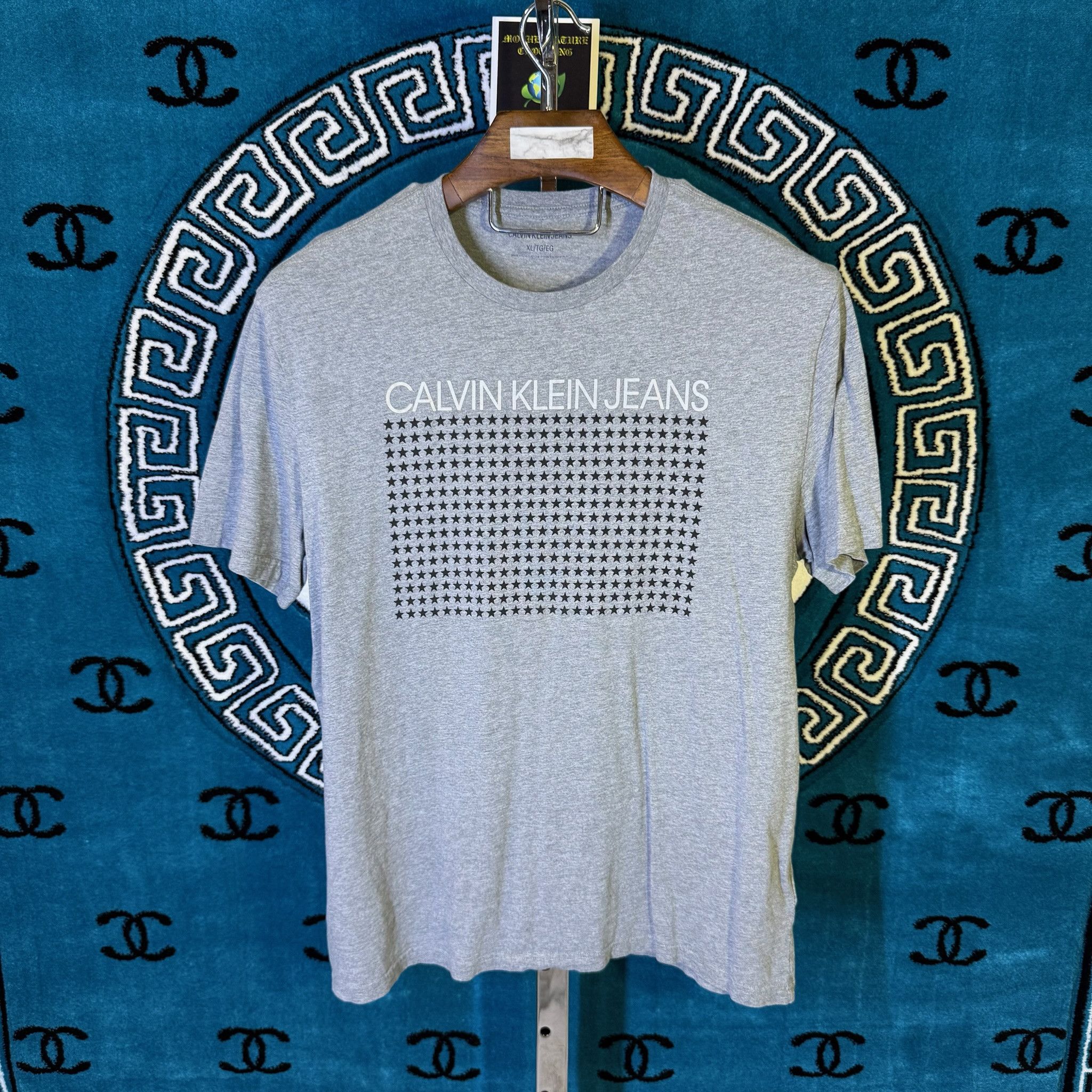 Calvin Klein THE ICONIC CALVIN KLEIN LOGOS SCRIPT SHIRT Size US XL / EU 56 / 4 - 1 Preview