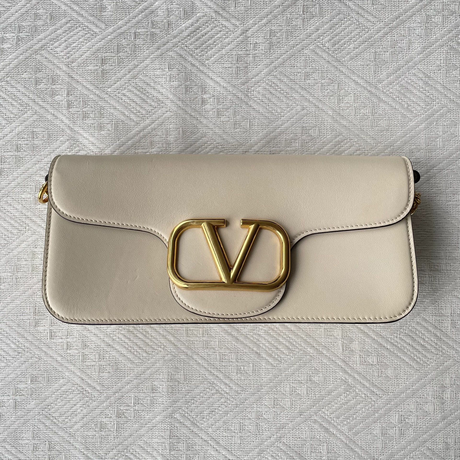Valentino Valentino Locò Ivory Leather 98 New No Strap Size ONE SIZE - 2 Thumbnail