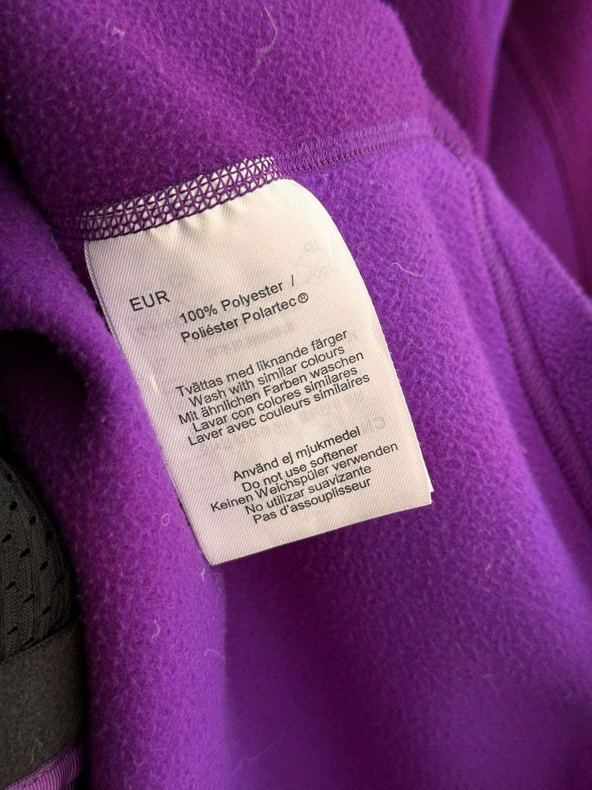 Haglofs × Vintage Vintage Haglofs Astro Scandinavian Purple W’ Fleece Jacket Size S / US 4 / IT 40 - 12 Thumbnail