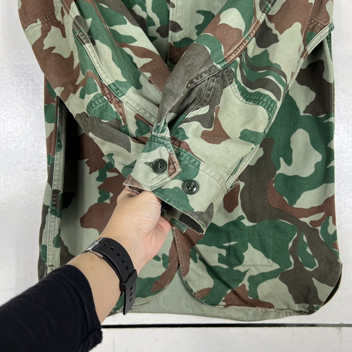 Japanese Brand 🔥 VINTAGE 1986 JAPANESE MILITARY WOODLAND CAMO SHIRT JACKET Size US M / EU 48-50 / 2 - 13 Thumbnail