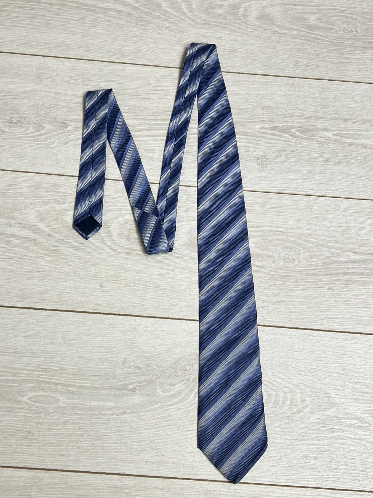Lanvin Lanvin Paris 100% Silk Striped Tie Made in France Size ONE SIZE - 4 Thumbnail