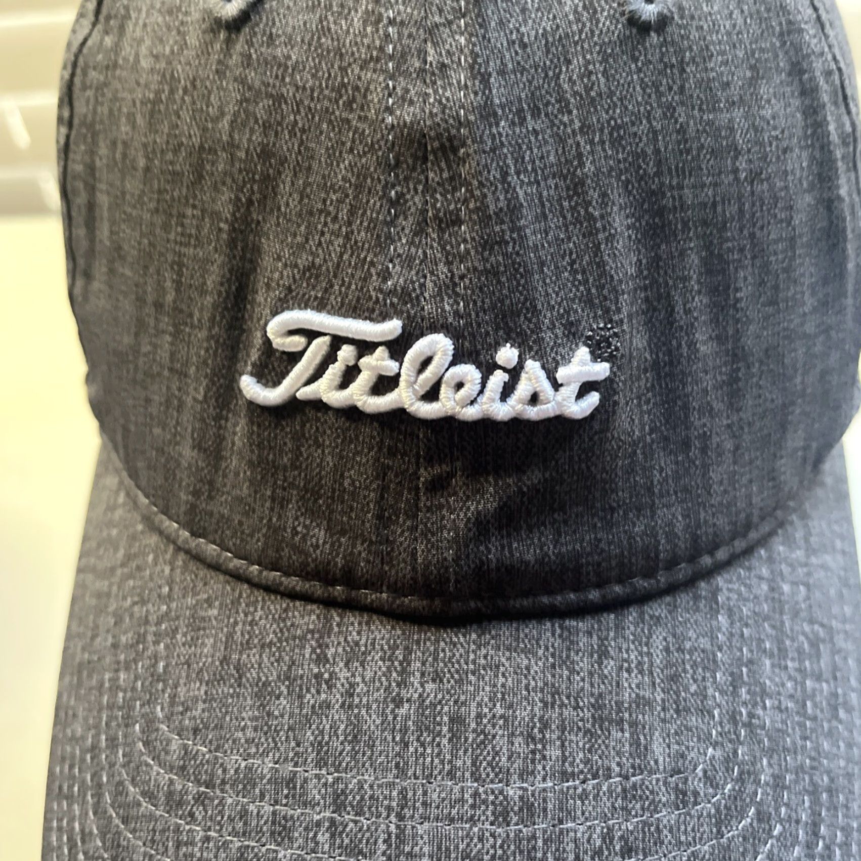 Titleist Titleist Hat Cap Men Strapback Gray FootJoy Golf Ball Casual Drive Range Size ONE SIZE - 2 Thumbnail