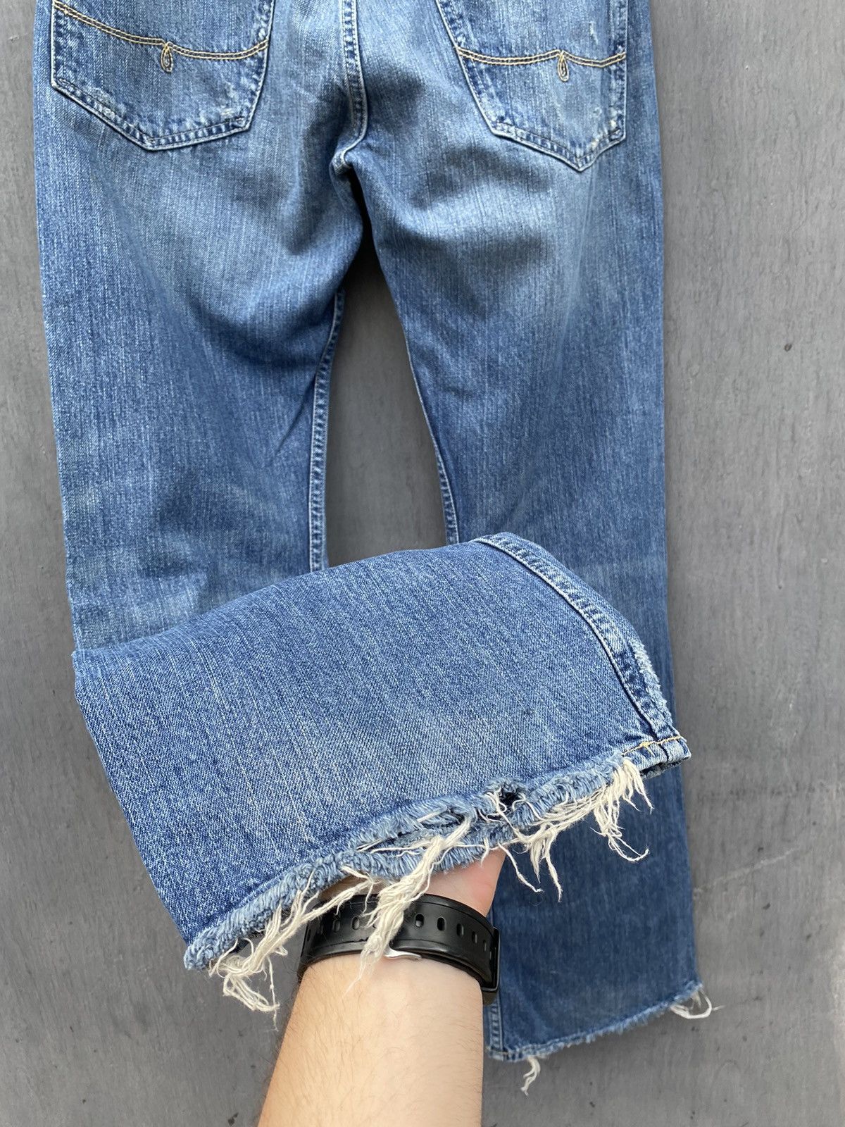 Polo Ralph Lauren Polo Ralph Lauren Darren distressed boot Denim size 32/34 Size US 32 / EU 48 - 11 Thumbnail