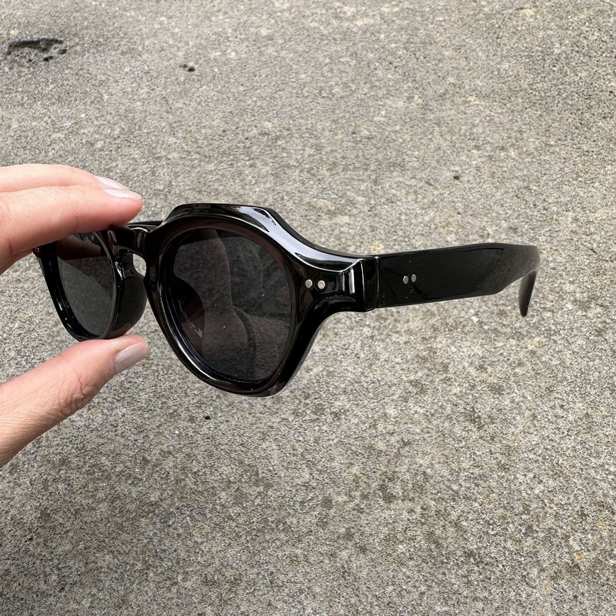 Other SUNGLASSES BRAND NEW CLASSIC RETRO VINTAGE QB9908-02 Size ONE SIZE - 2 Thumbnail