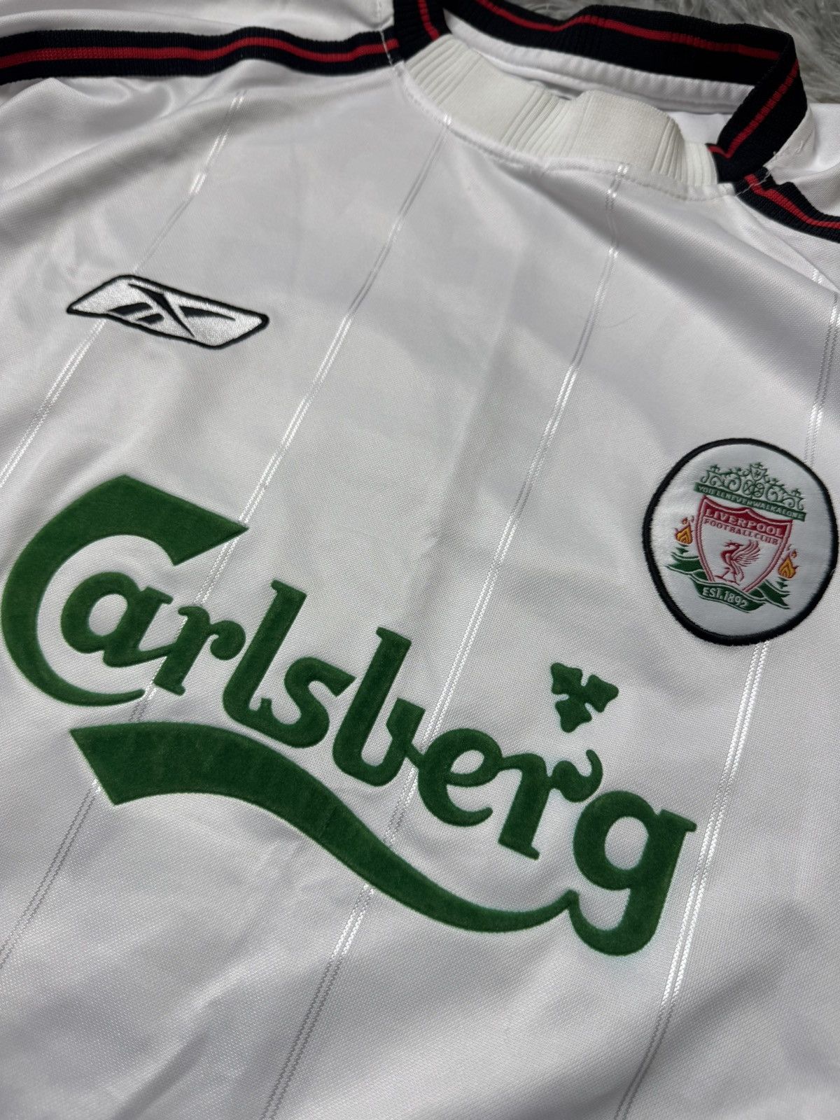 Vintage Vintage Liverpool Michael Owen 2003-2005 Size US XL / EU 56 / 4 - 5 Thumbnail