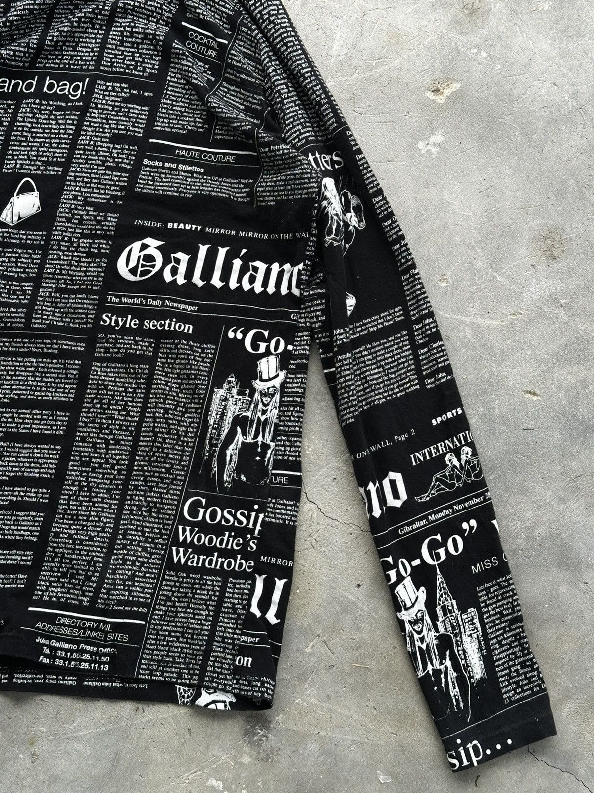 John Galliano John Galliano Gazette Newspaper Hoodie Size US S / EU 44-46 / 1 - 16 Thumbnail