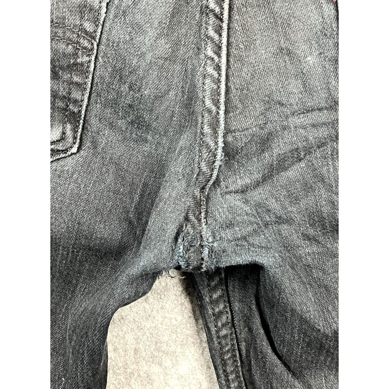 Levi's Vtg Levi’s 511 Mens Black Slim Fit Taper Leg Jeans 32x32 Regular Denim 5-Pocket Logo Size US 32 / EU 48 - 7 Thumbnail