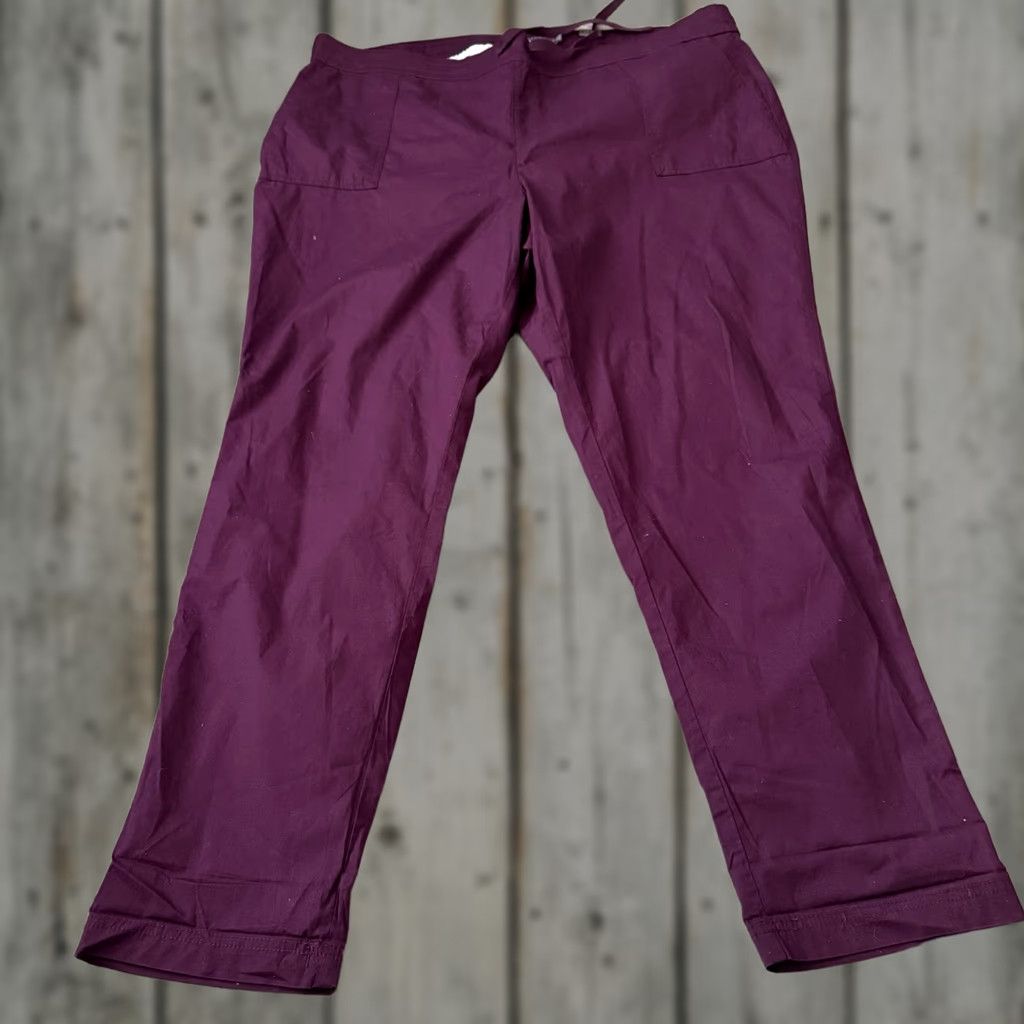 Torrid Torrid Purple Joggers Womens 3R Pants Pull On Elastic Waist 31" Inseam Lightweight Tapered Casual Damns Womens Size 26" / US 2 / IT 38 - 1 Thumbnail