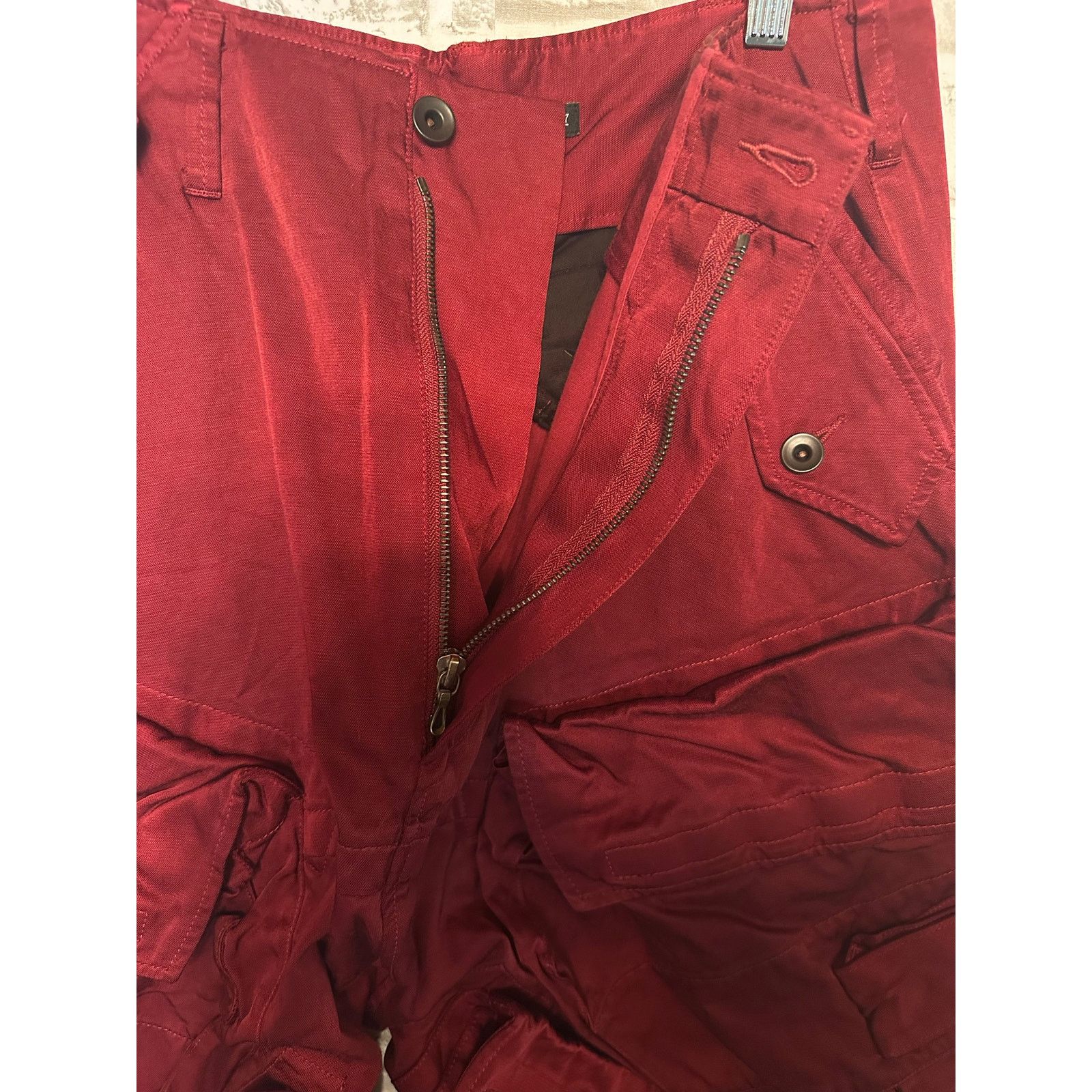 Julius FW23 Elytra Red Gasmask Cargo Pants size 1 Tatsuro Horikawa Size US 34 / EU 50 - 12 Thumbnail