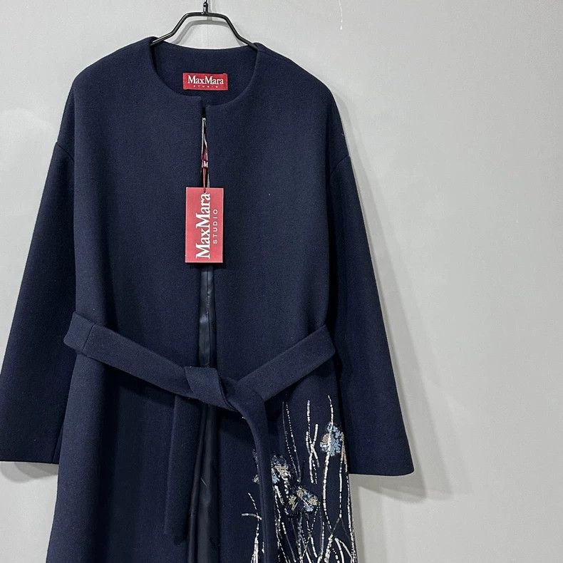 Max Mara Max Mara Embroidered sequined floral coat Size M / US 6-8 / IT 42-44 - 2 Thumbnail