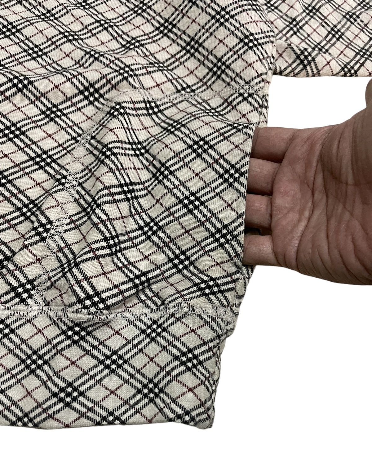Burberry Luxury Burberry Novacheck Longsleeve Tshirt Size S / US 4 / IT 40 - 3 Thumbnail