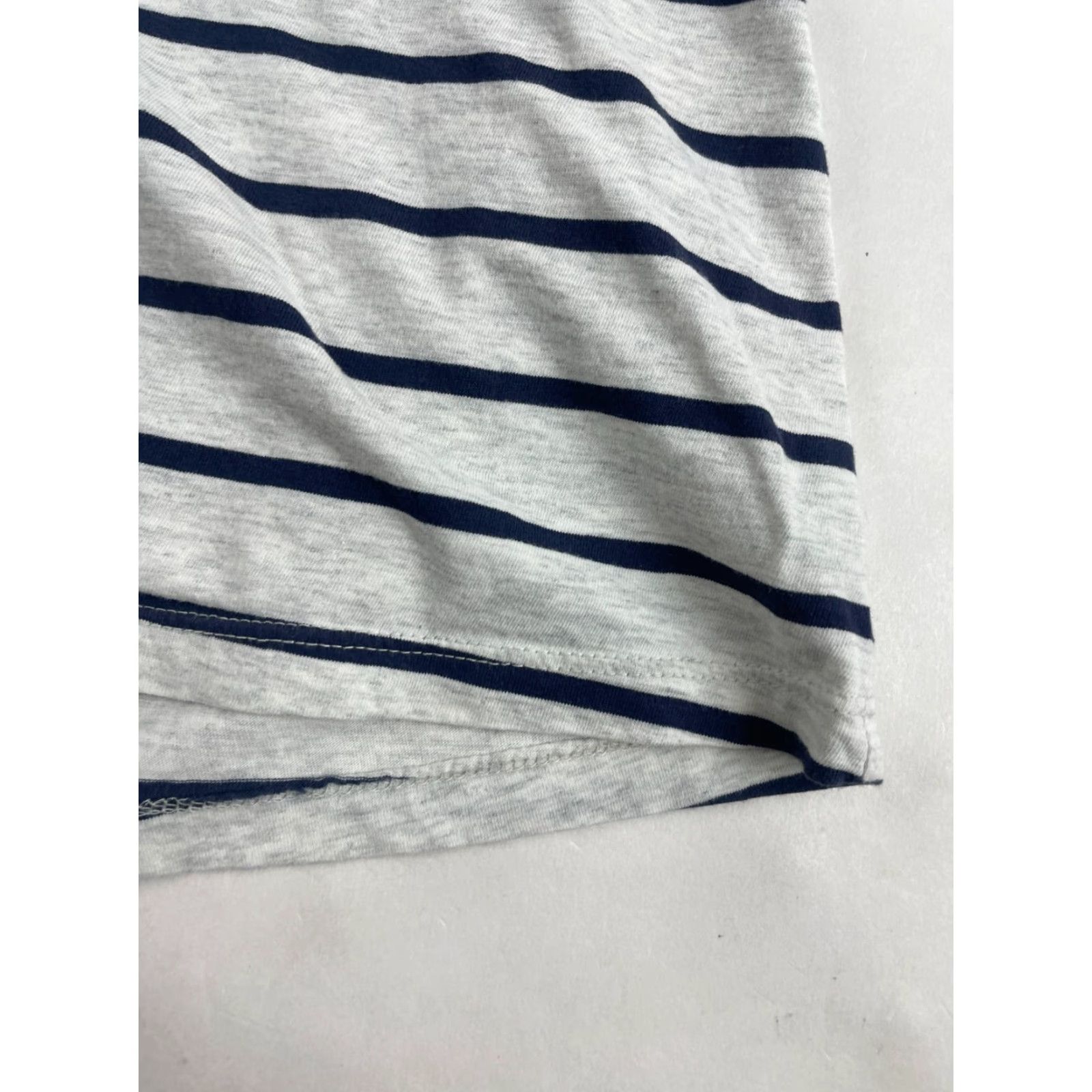 Mountain Khakis Mountain Khakis Tank Top Women's L Gray Blue Striped Sleeveless Square Neck Casual Modern Shirt Womens Ladies Square Neck Tank Top Size L / US 10 / IT 46 - 2 Thumbnail